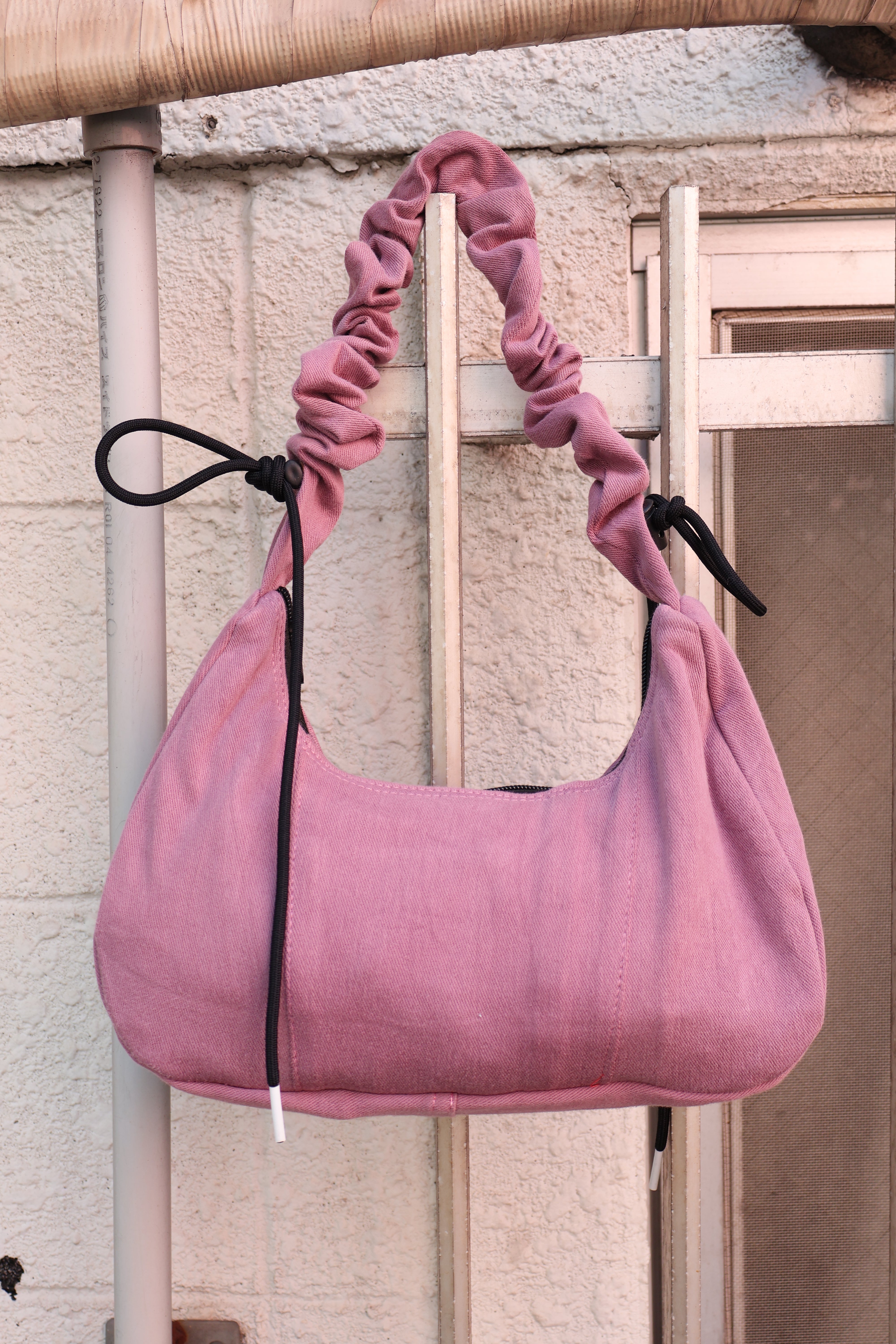 Ad Shoulder Bag 