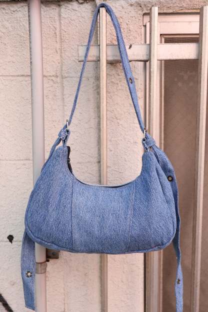 Ad Shoulder Bag 
