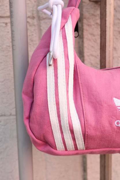Ad Shoulder Bag 