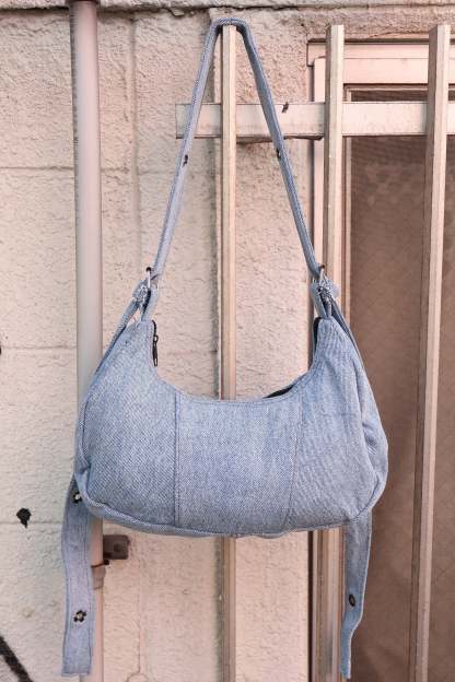 Ad Shoulder Bag 