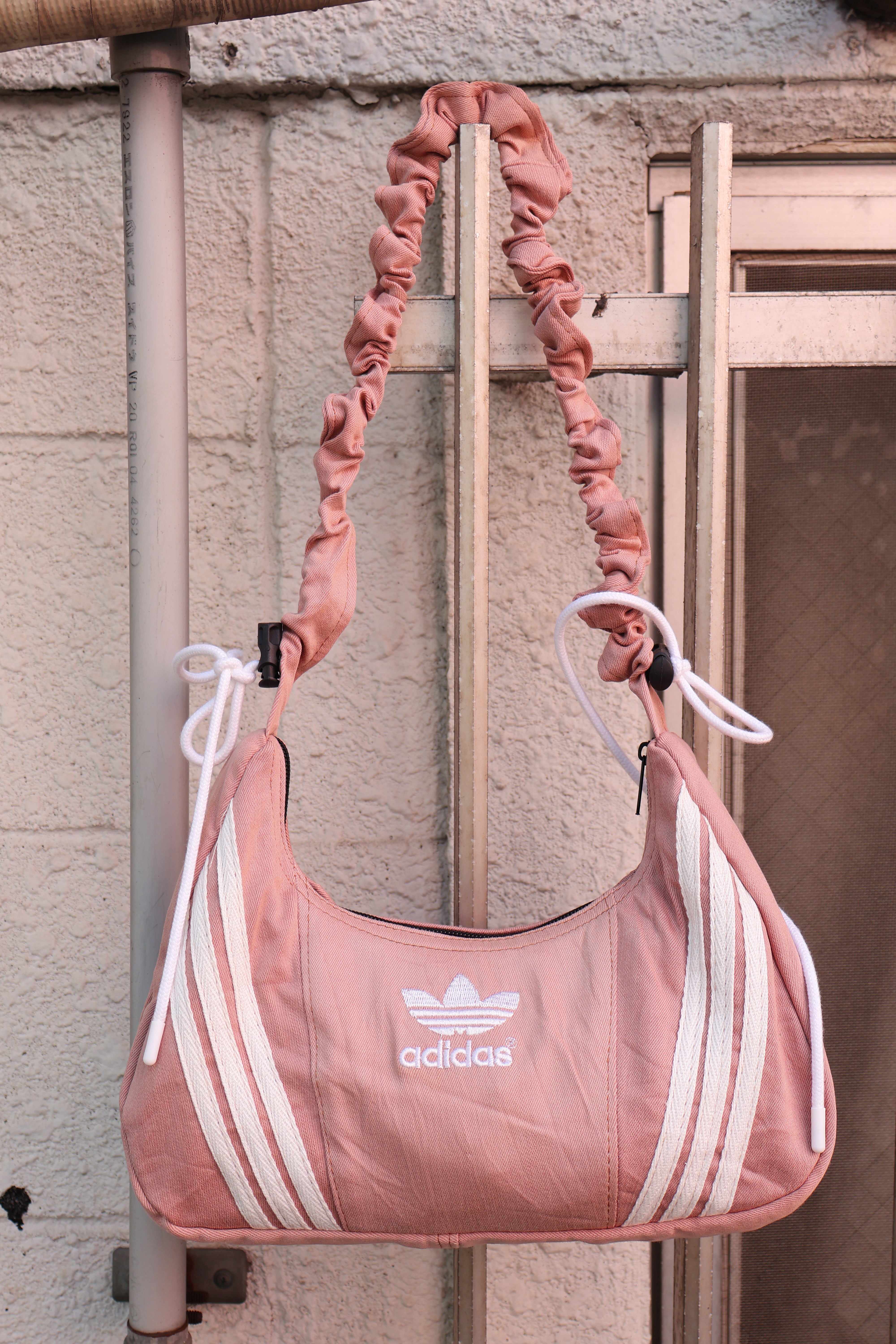 Ad Shoulder Bag 