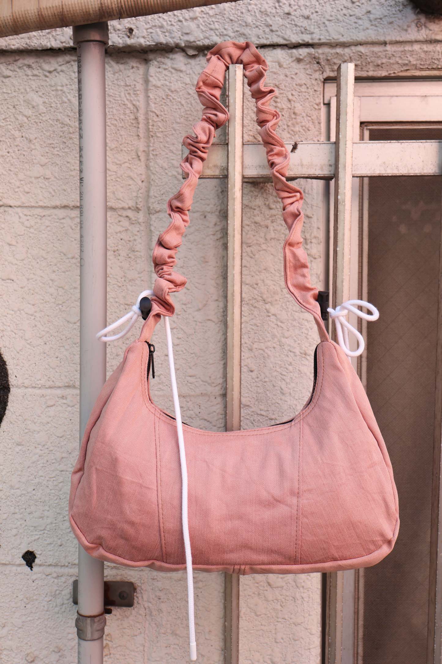 Ad Shoulder Bag 