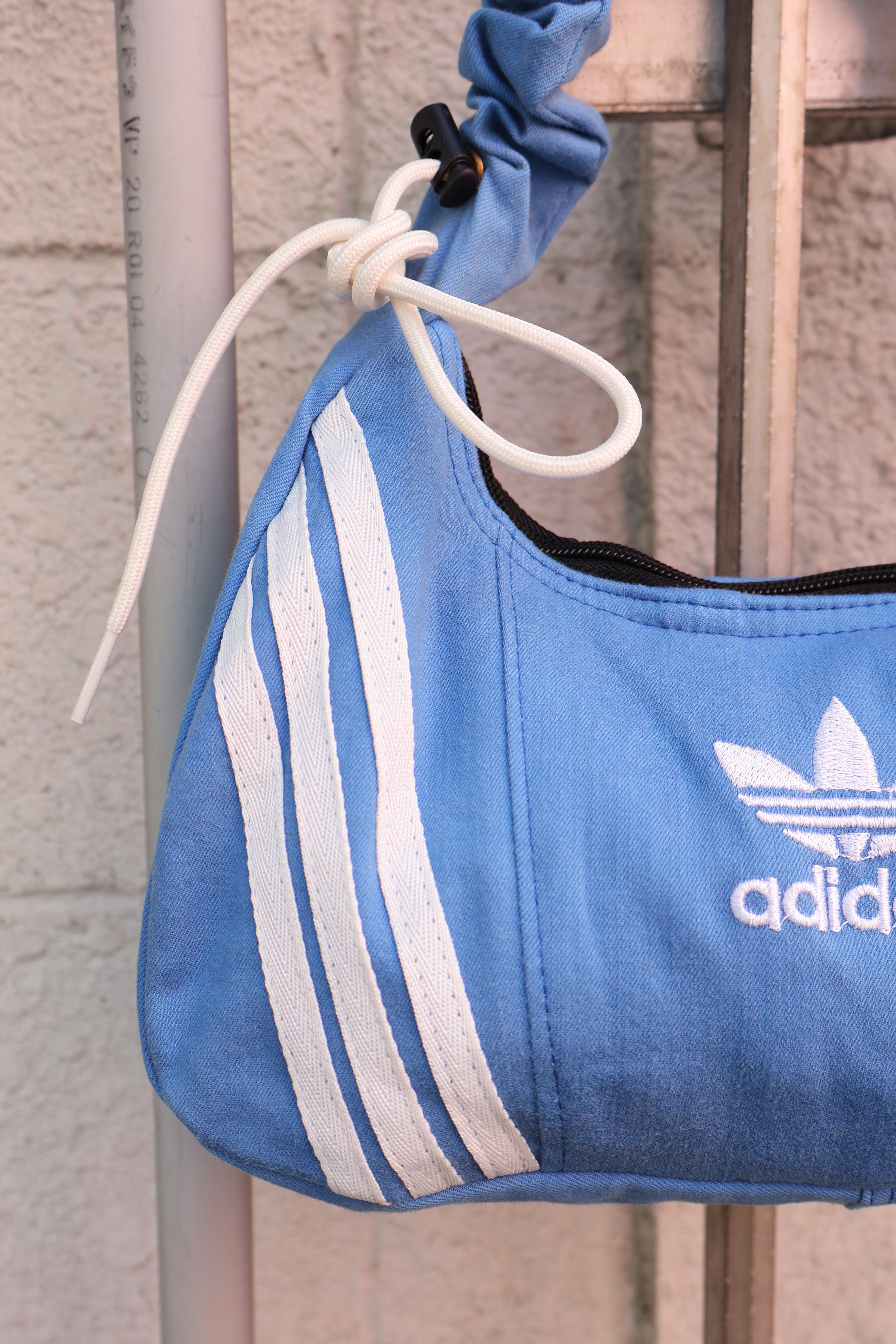 Ad Shoulder Bag 
