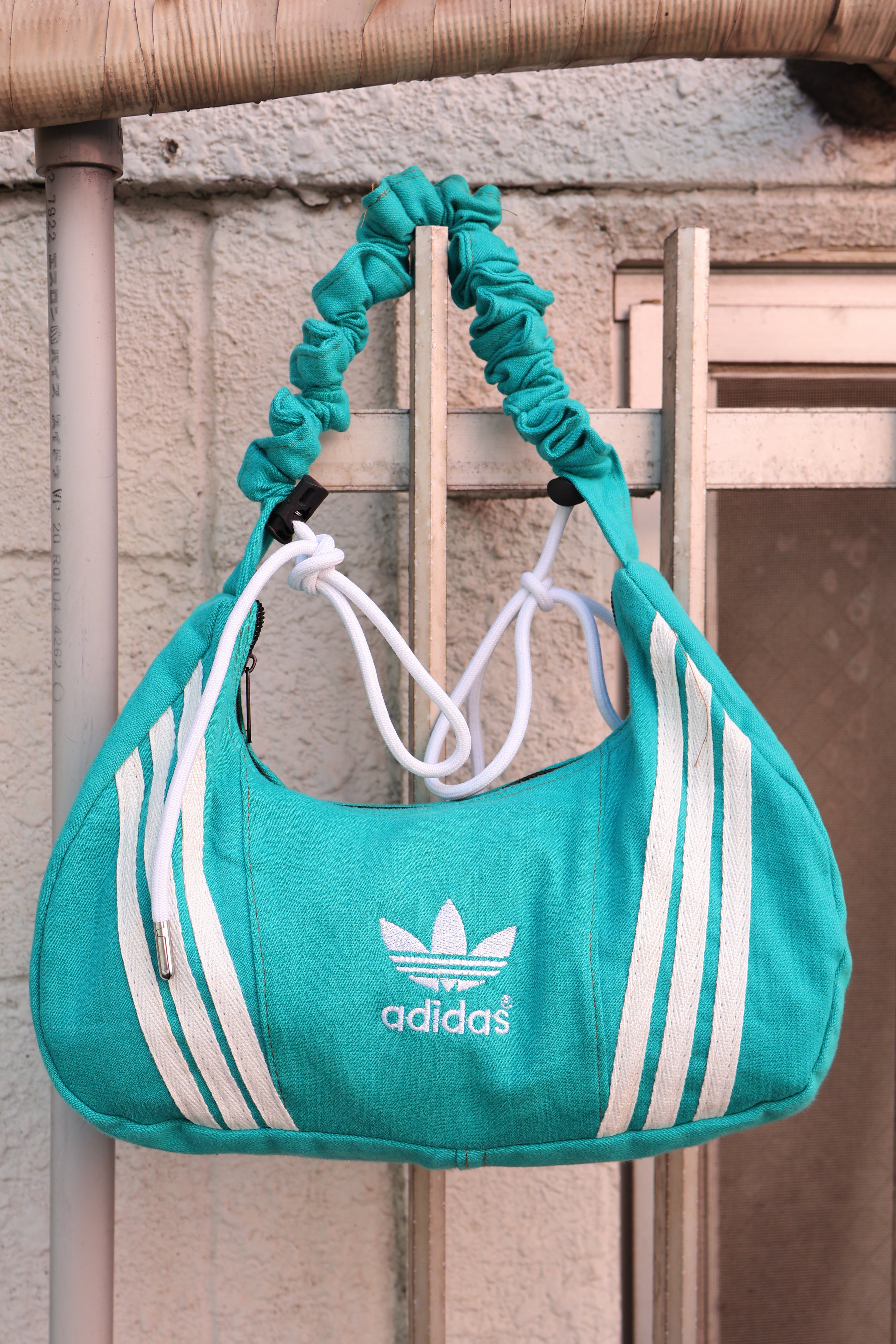 Ad Shoulder Bag 