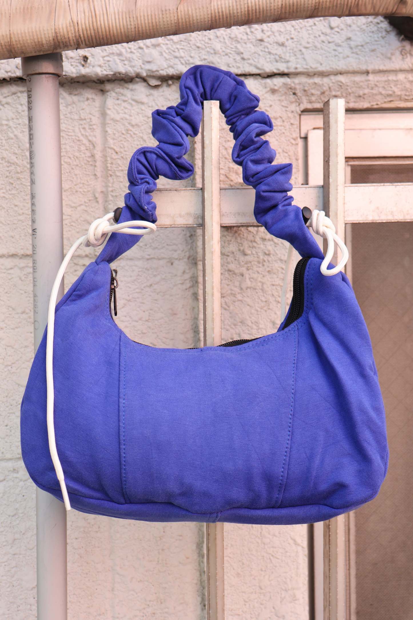 Ad Shoulder Bag 