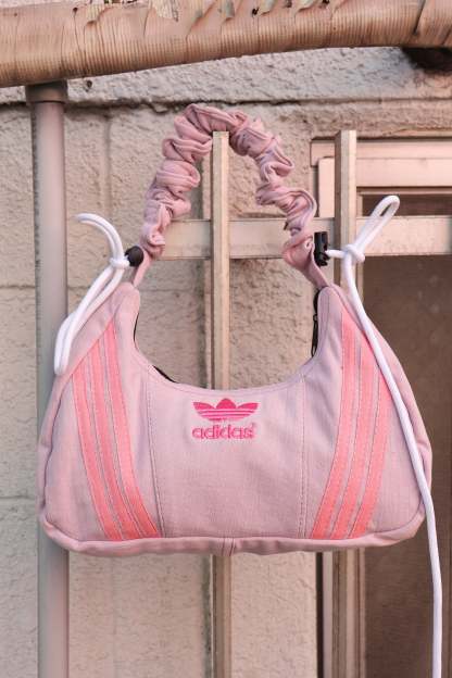 Ad Shoulder Bag 