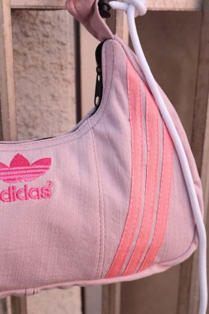 Ad Shoulder Bag 