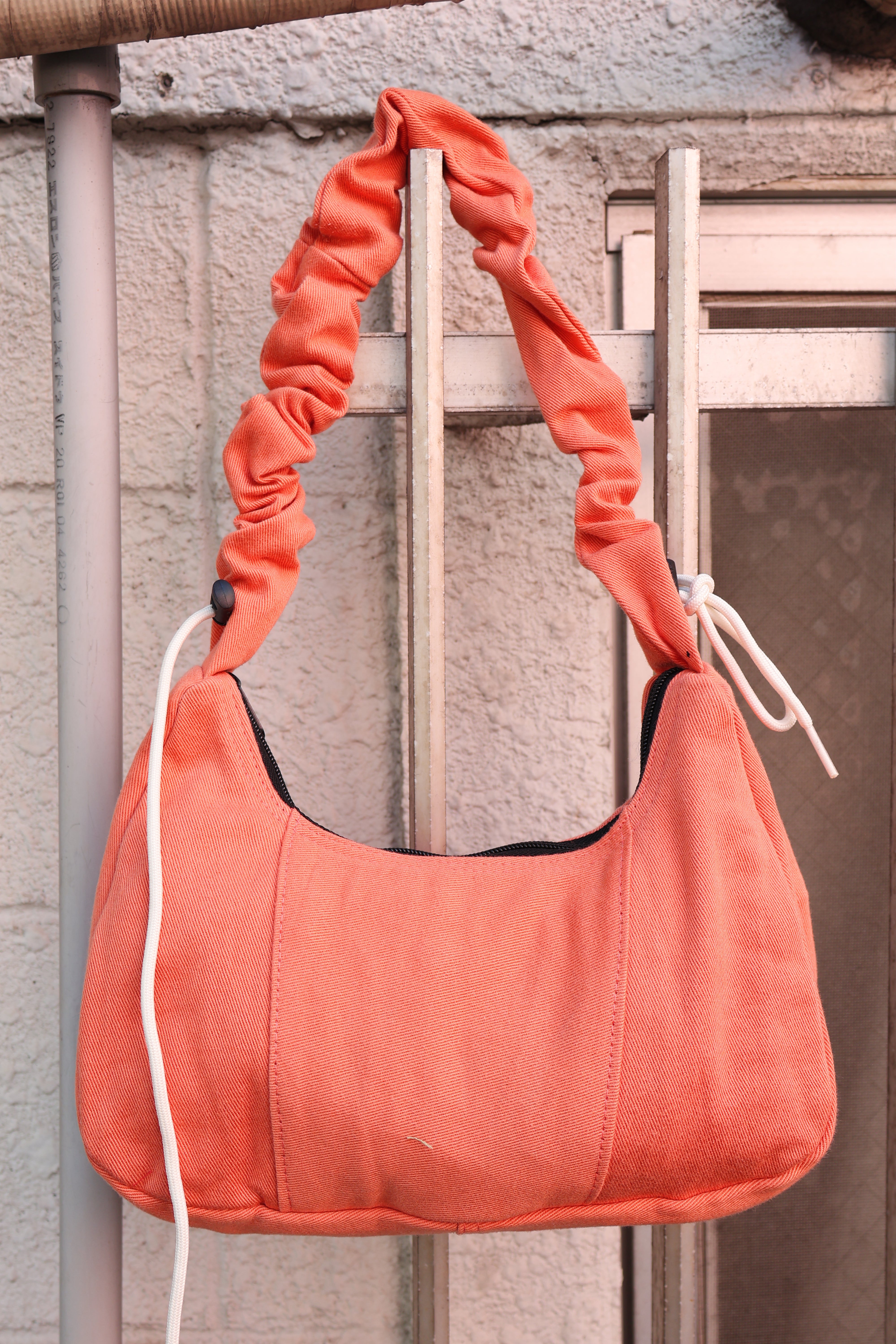 Ad Shoulder Bag 