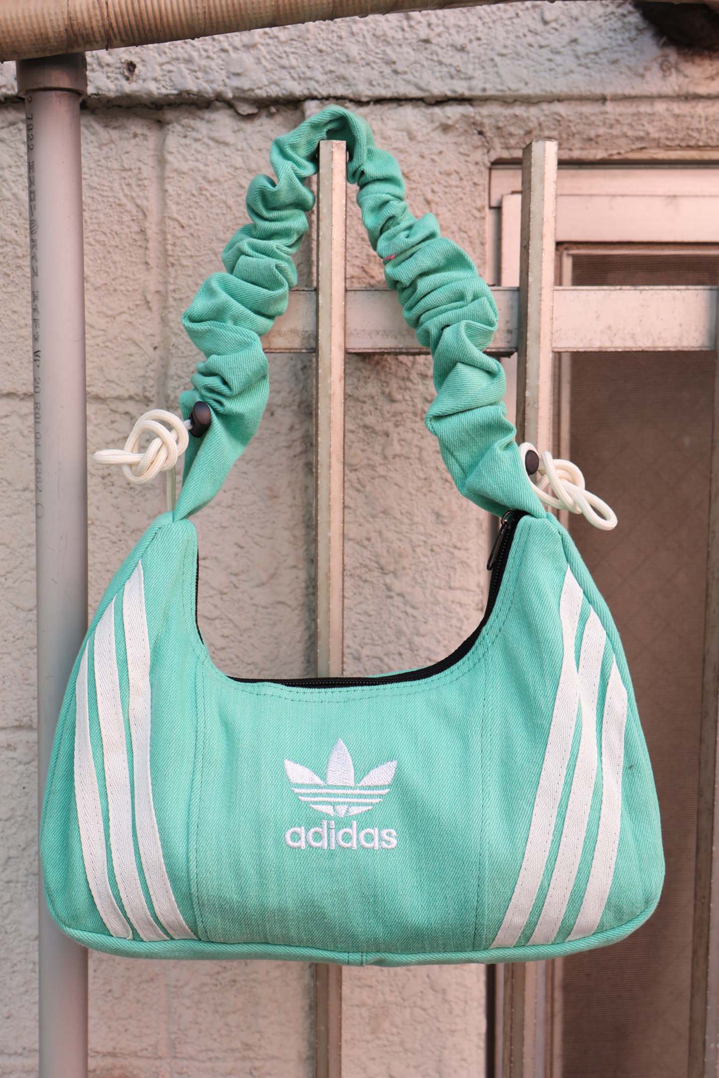 Ad Shoulder Bag 