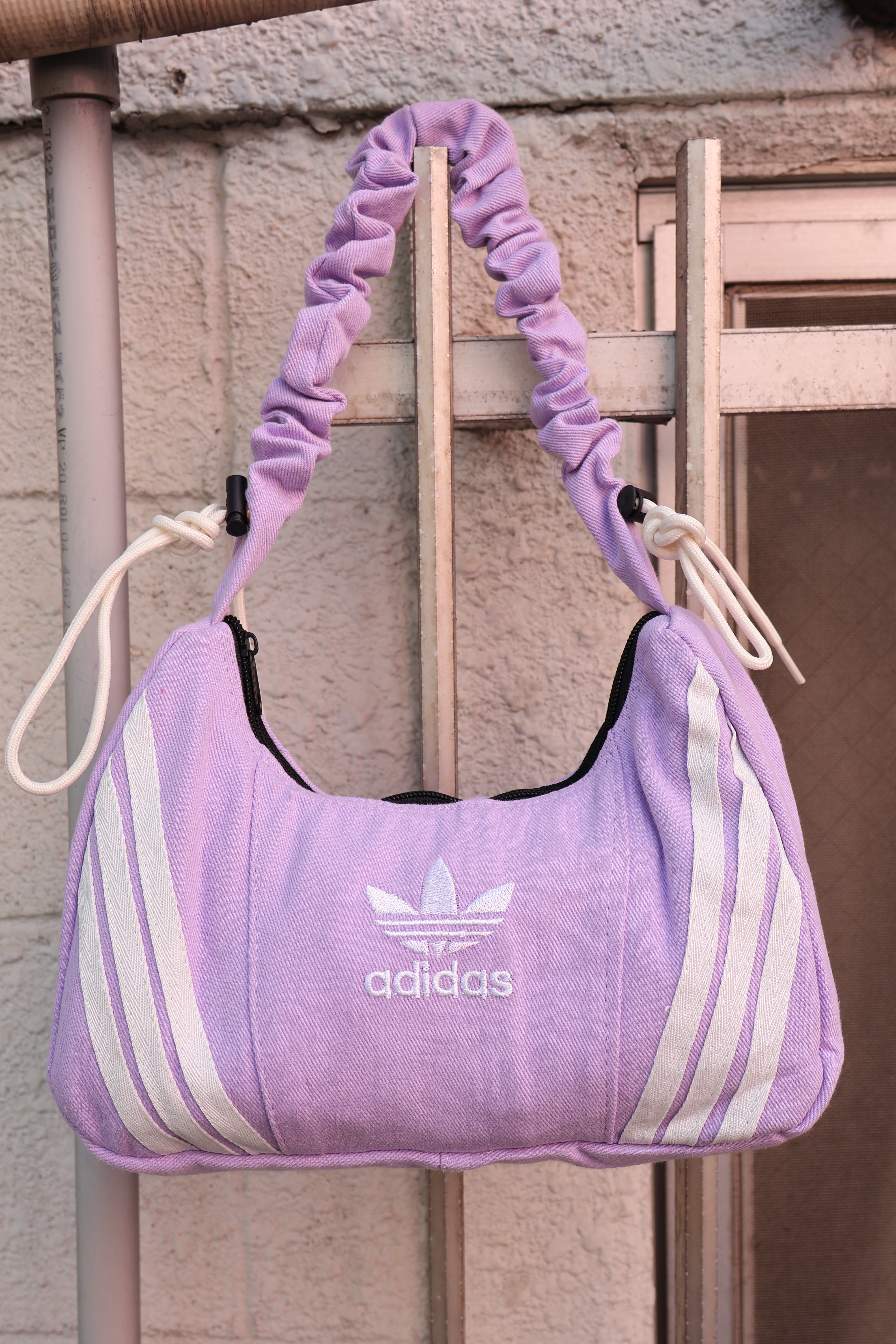 Ad Shoulder Bag 