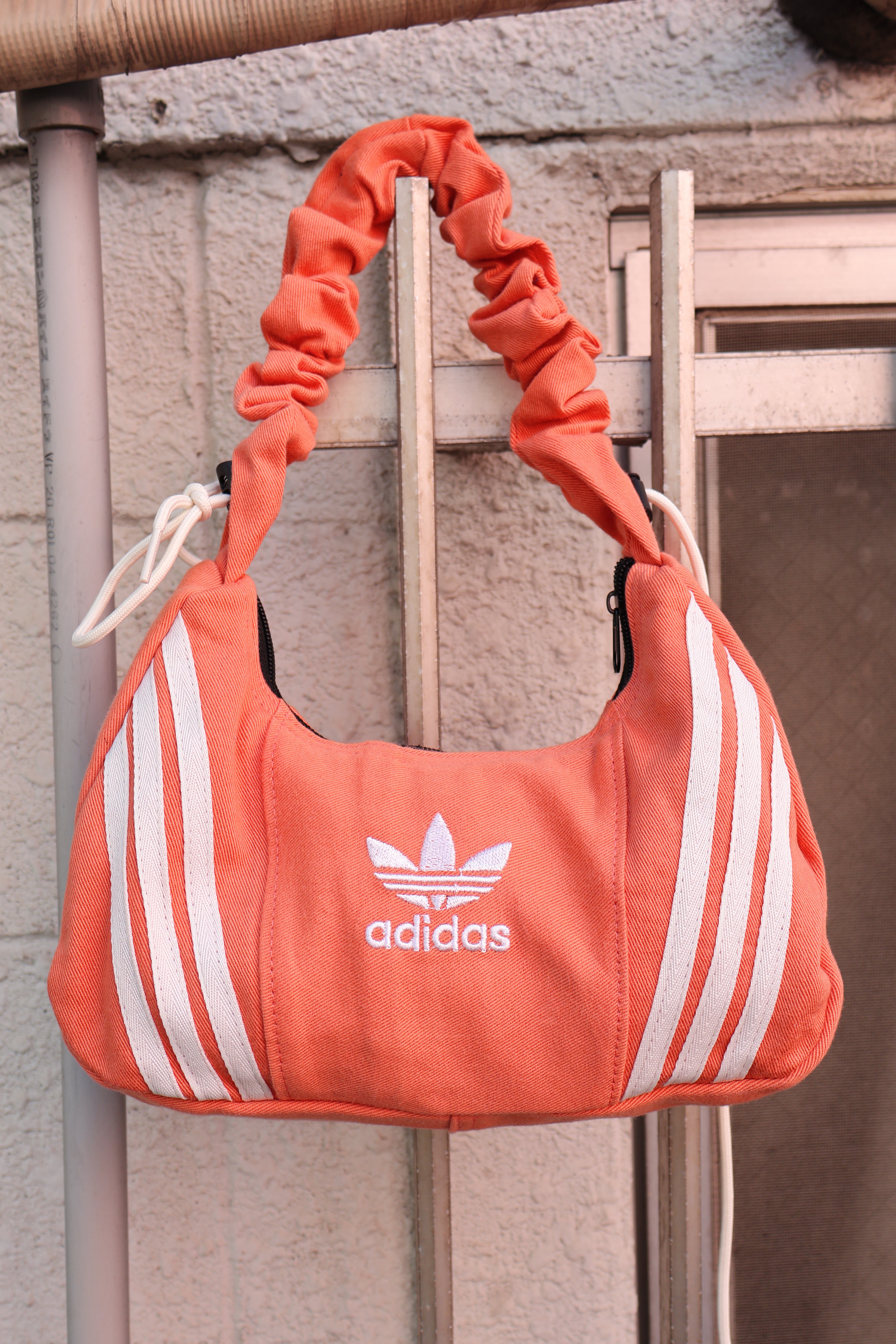 Ad Shoulder Bag 