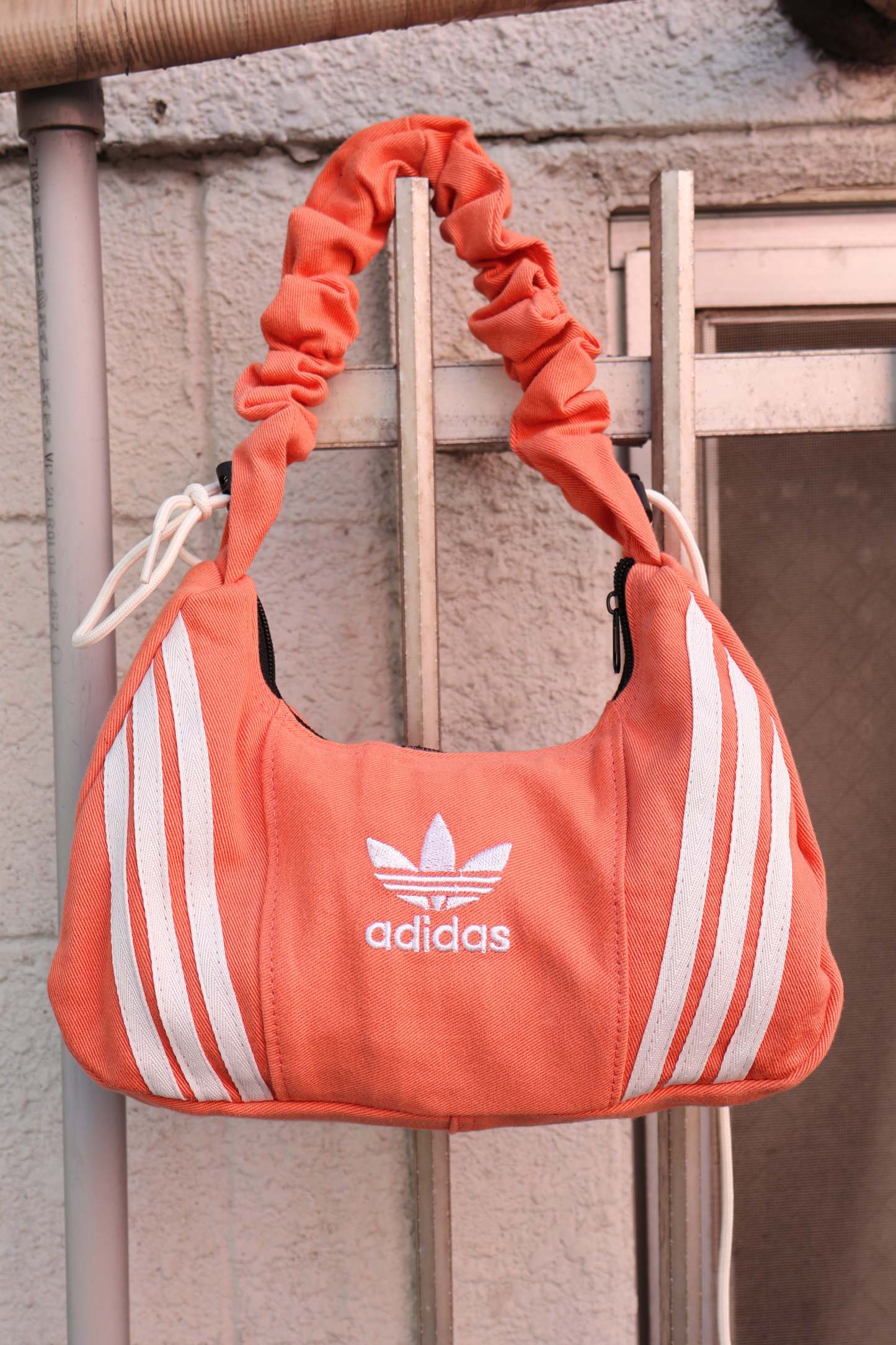 Ad Shoulder Bag 