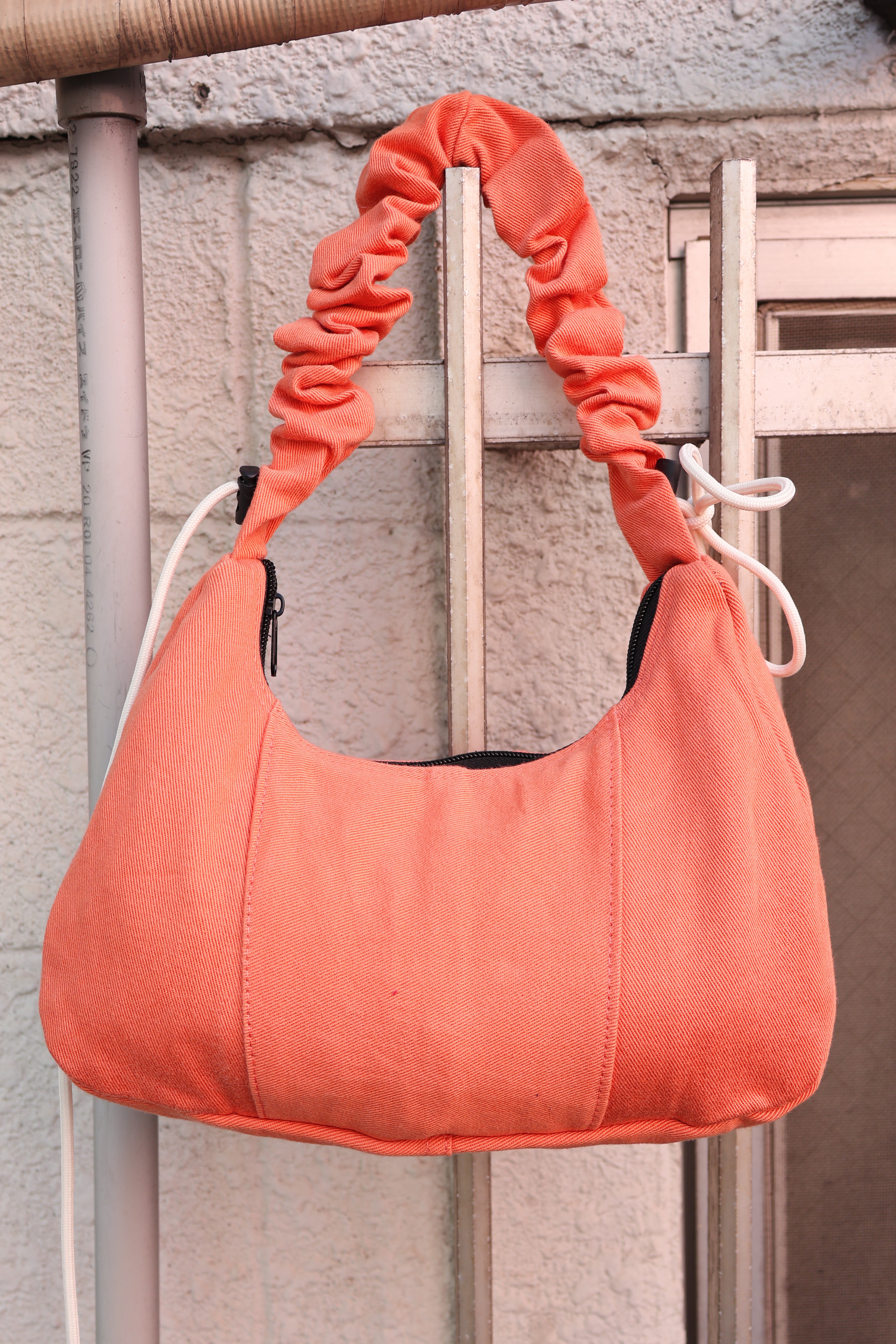 Ad Shoulder Bag 