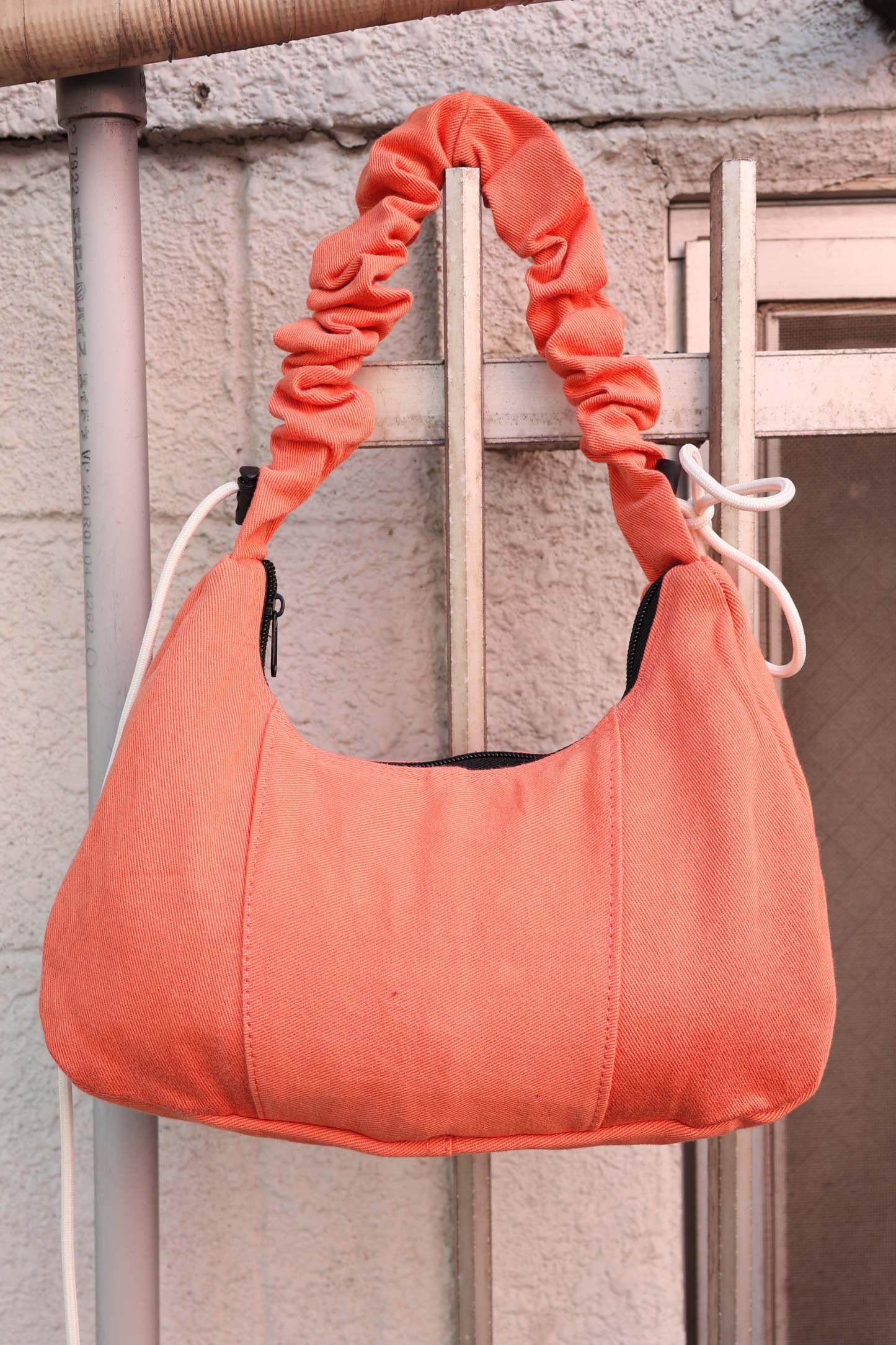 Ad Shoulder Bag 