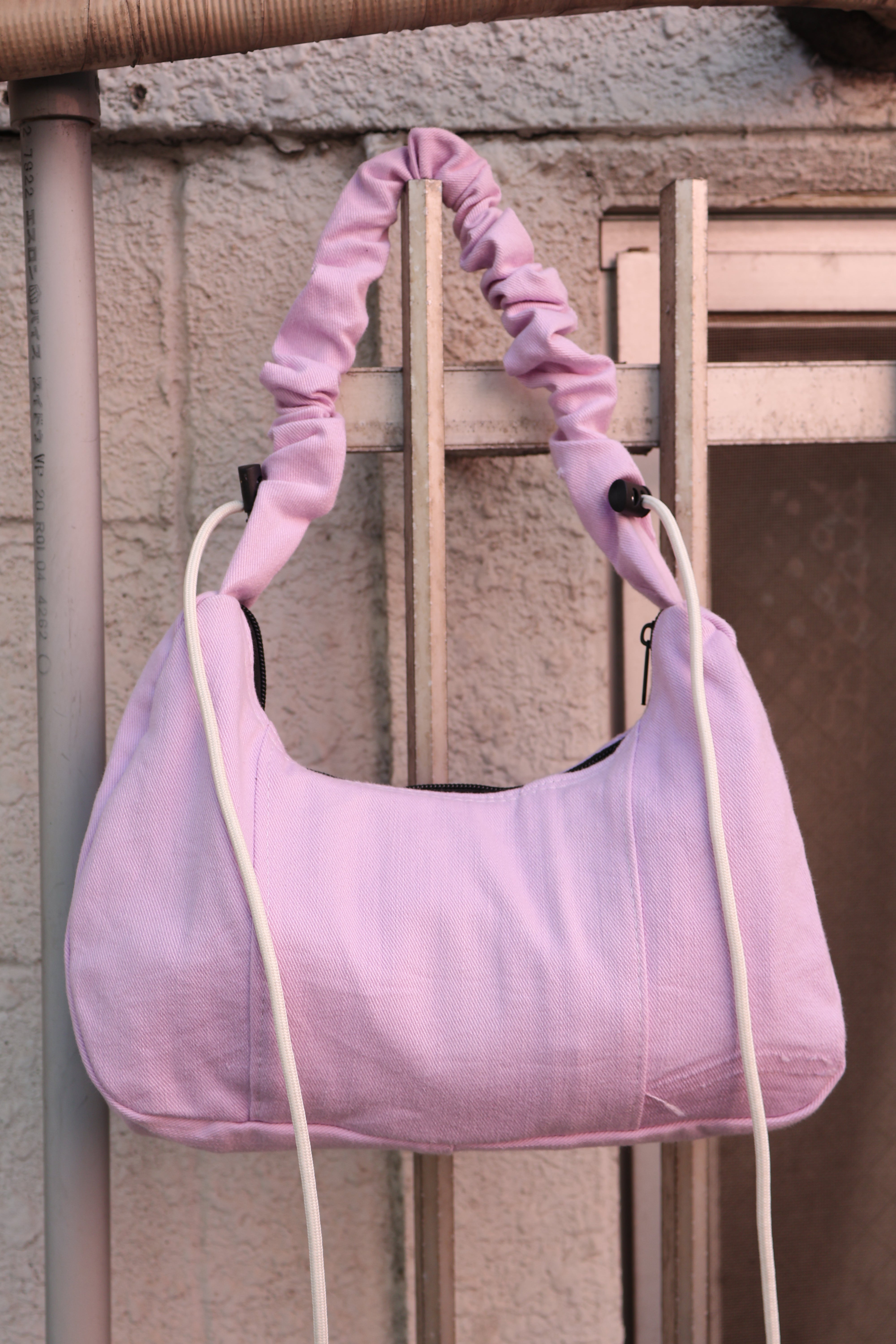 Ad Shoulder Bag 