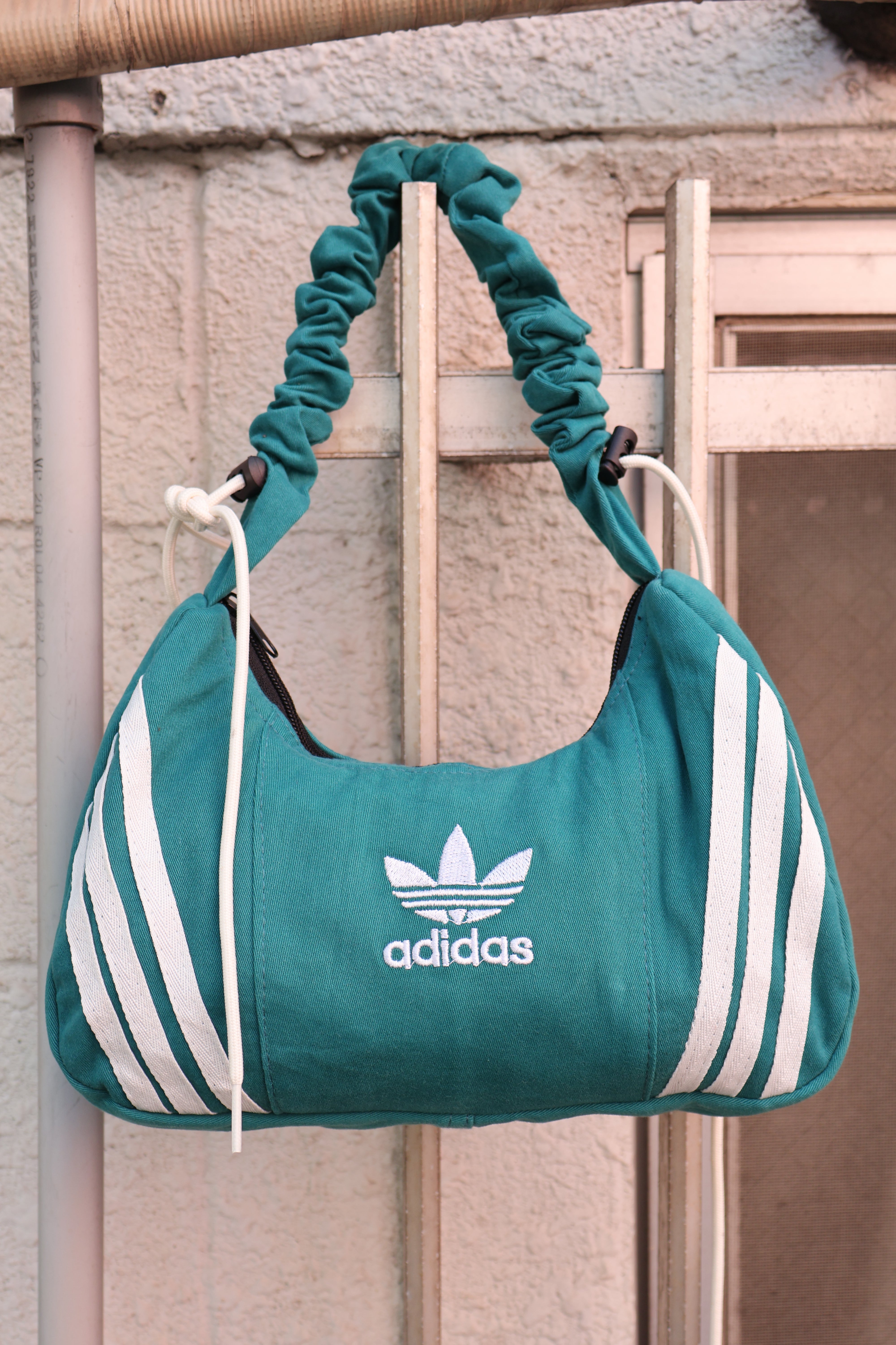 Ad Shoulder Bag 