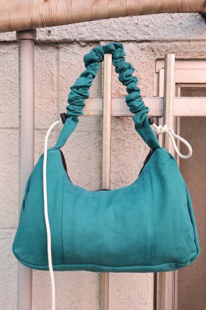 Ad Shoulder Bag 
