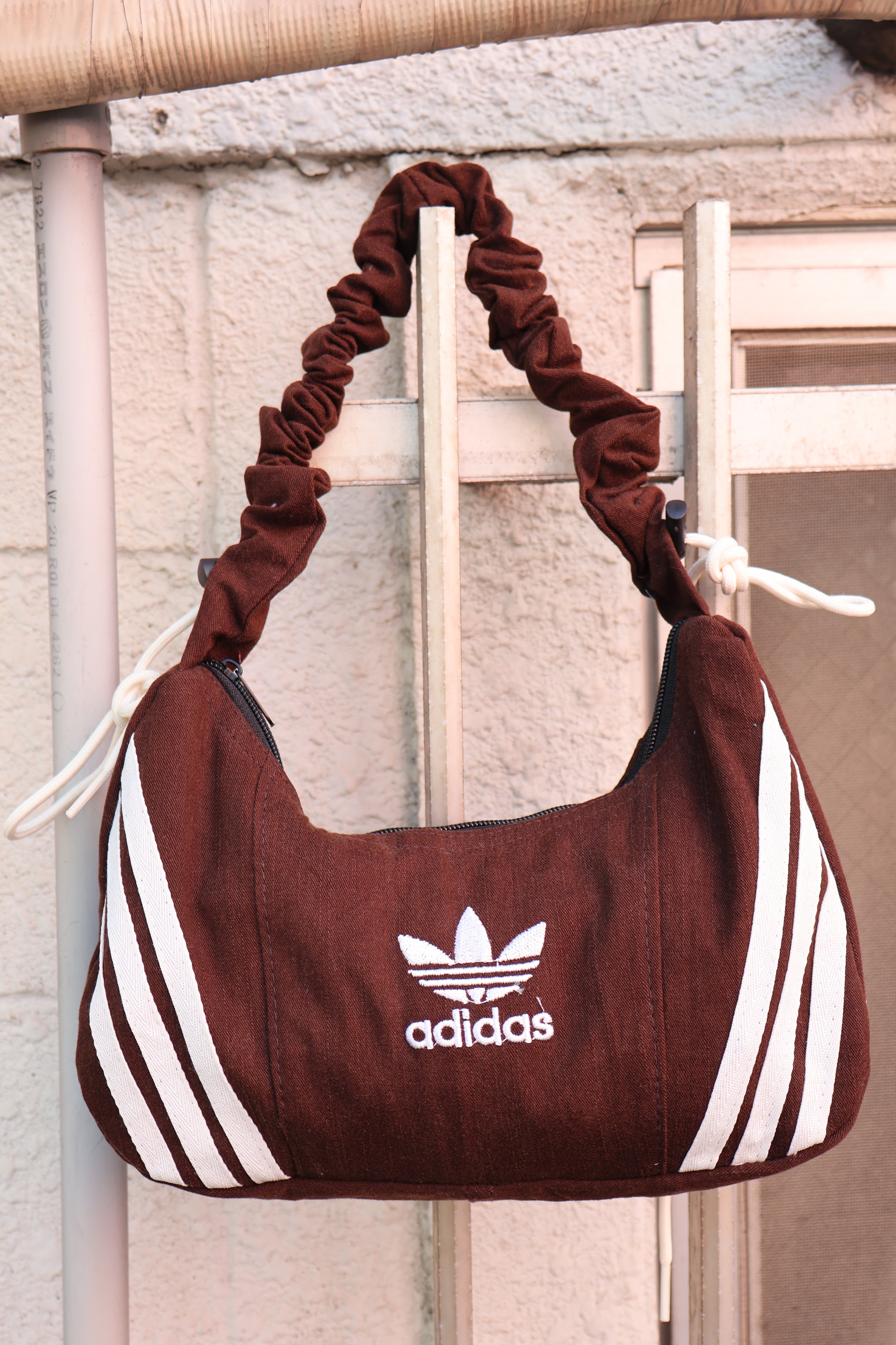 Ad Shoulder Bag 