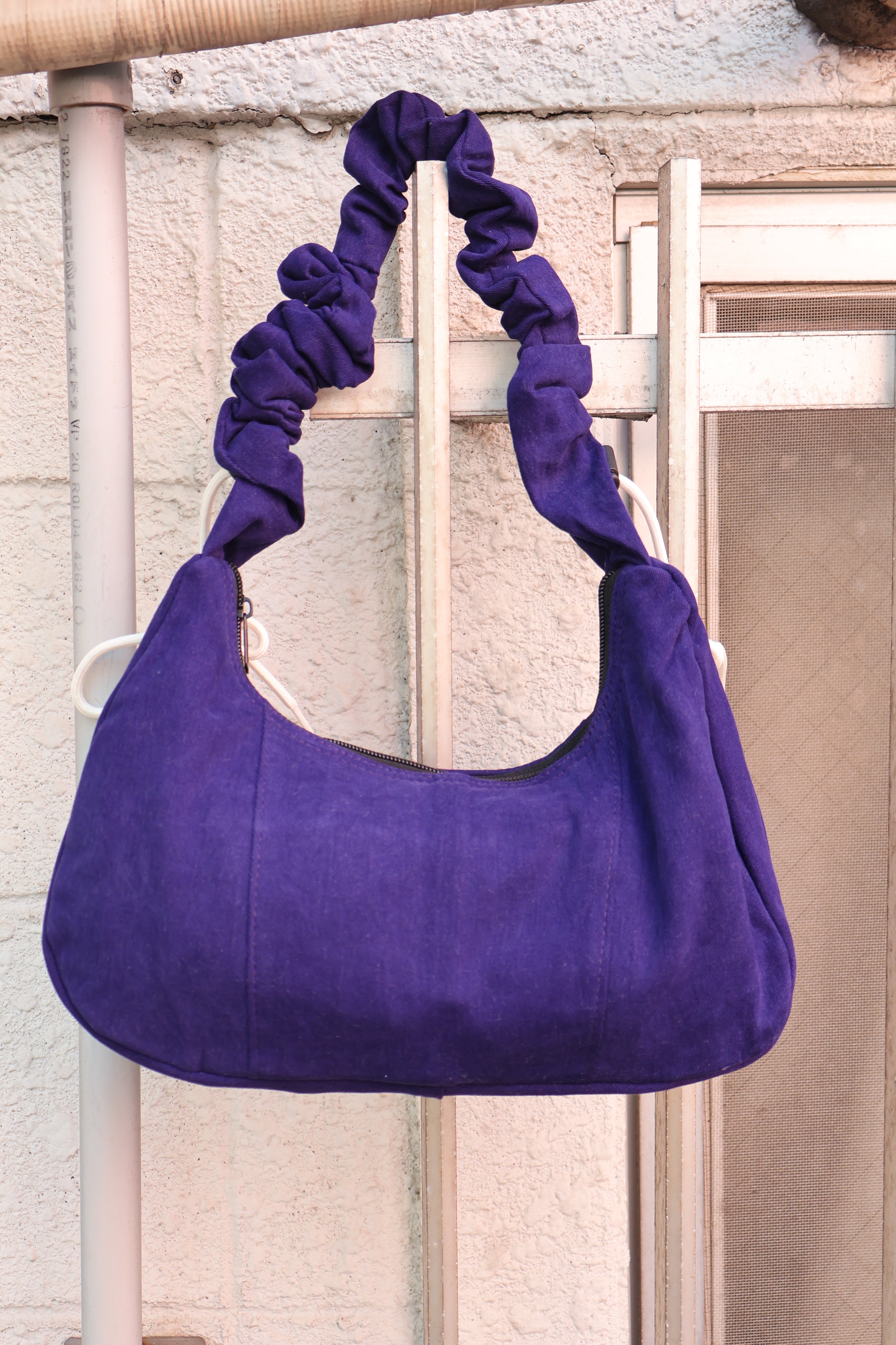 Ad Shoulder Bag 
