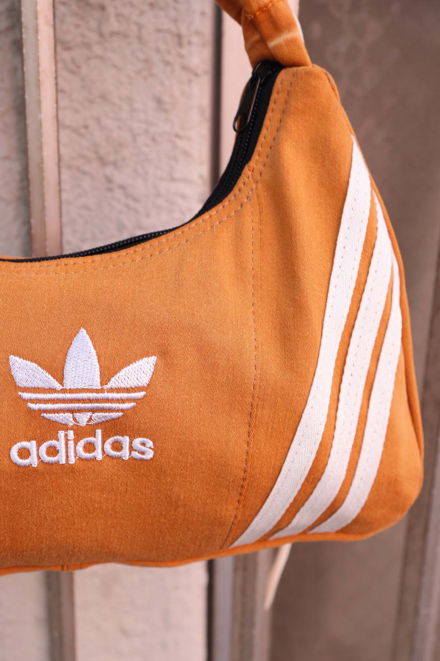 Ad Shoulder Bag 