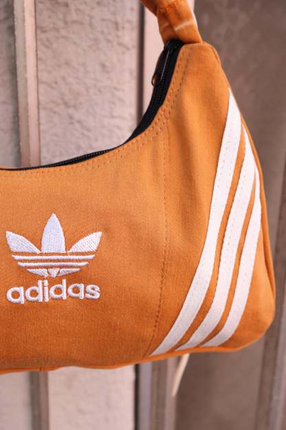 Ad Shoulder Bag 