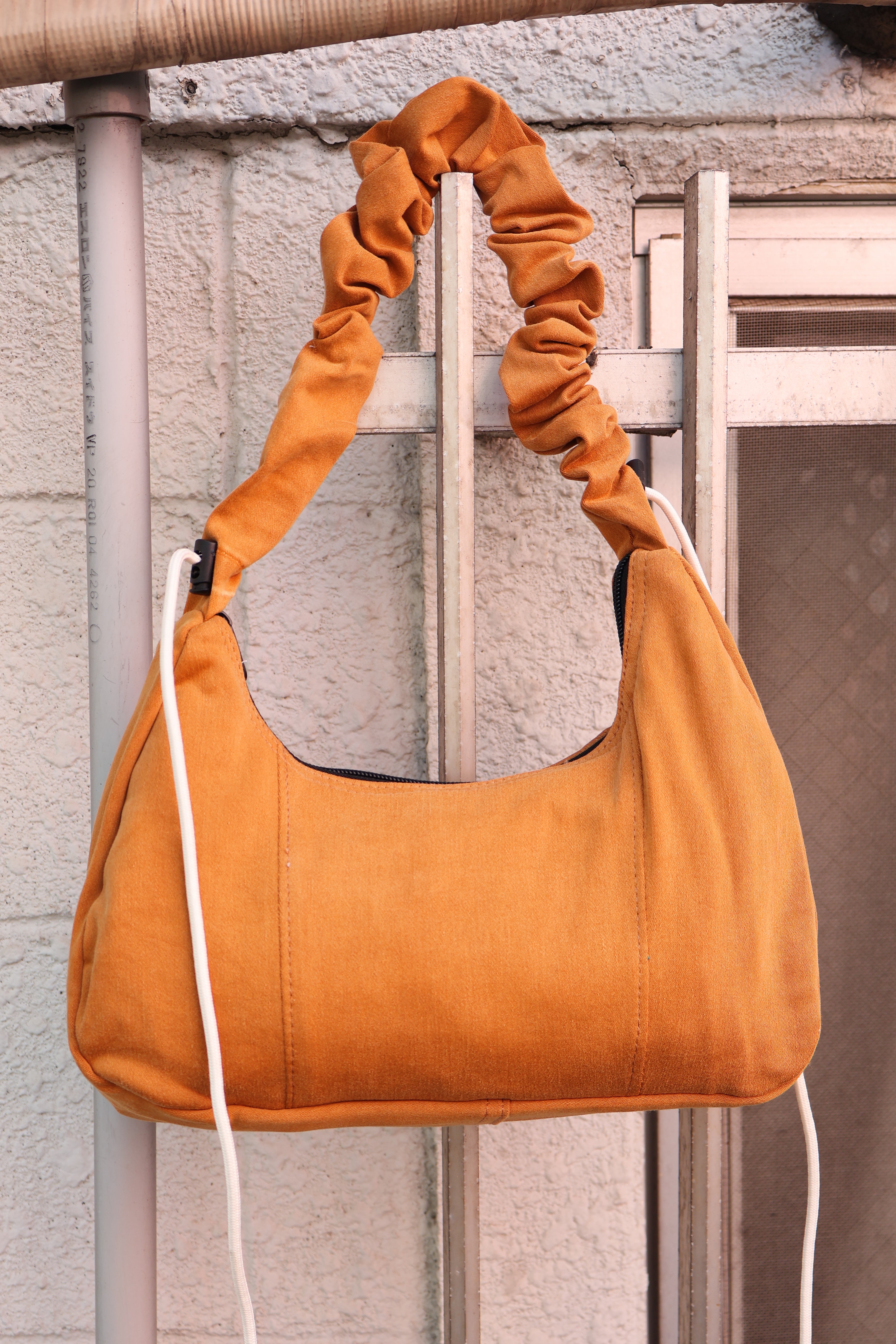 Ad Shoulder Bag 