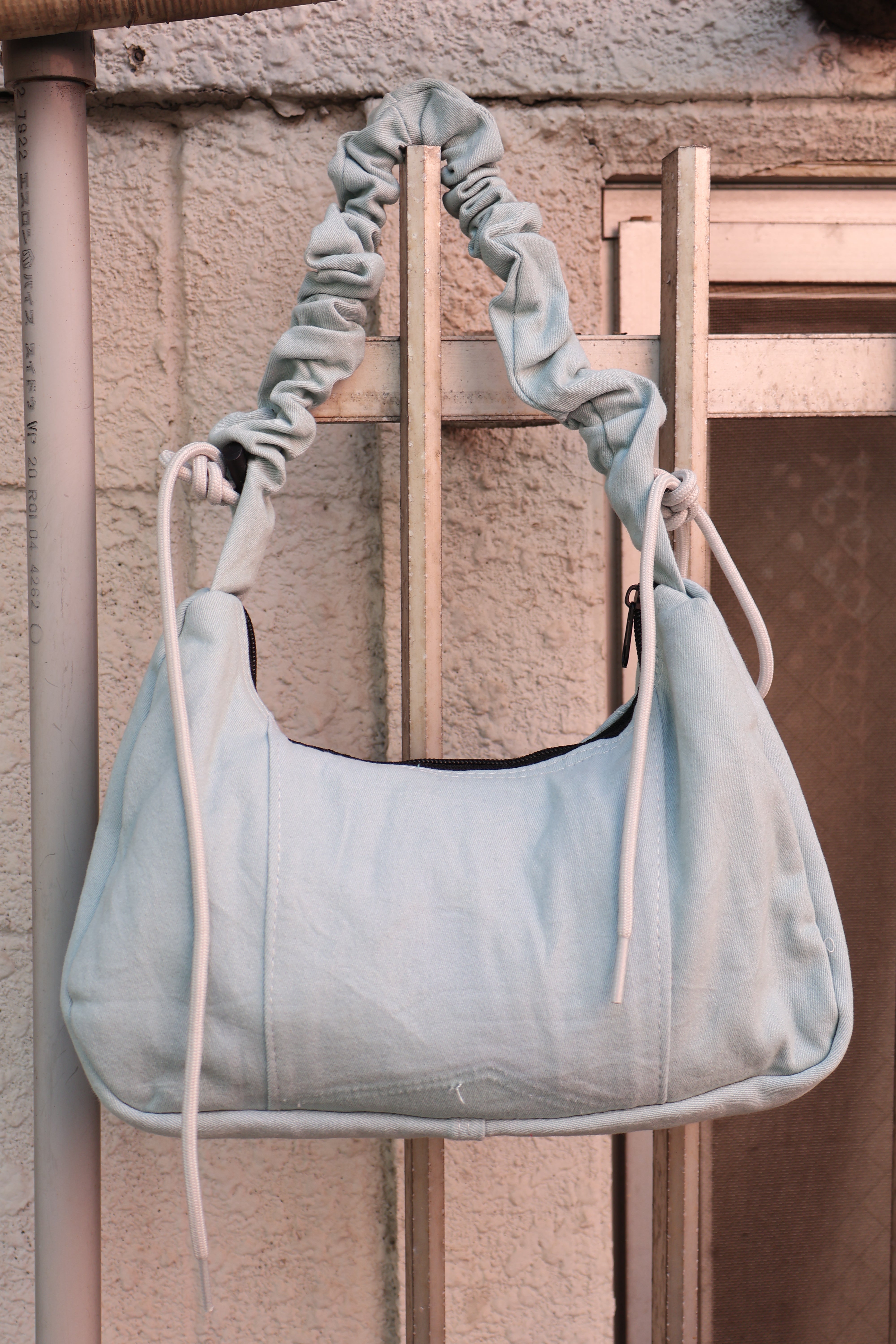 Ad Shoulder Bag 