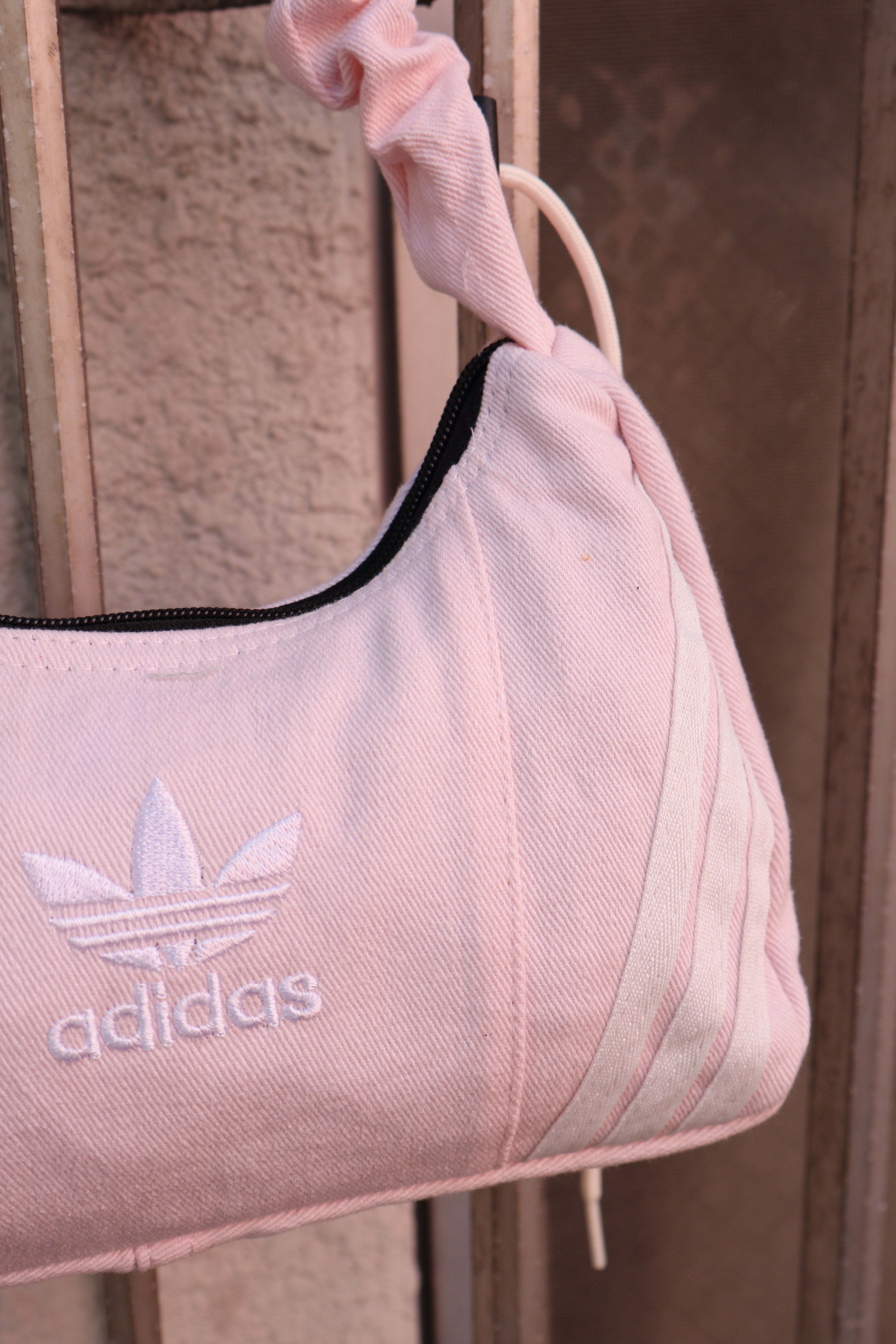 Ad Shoulder Bag 