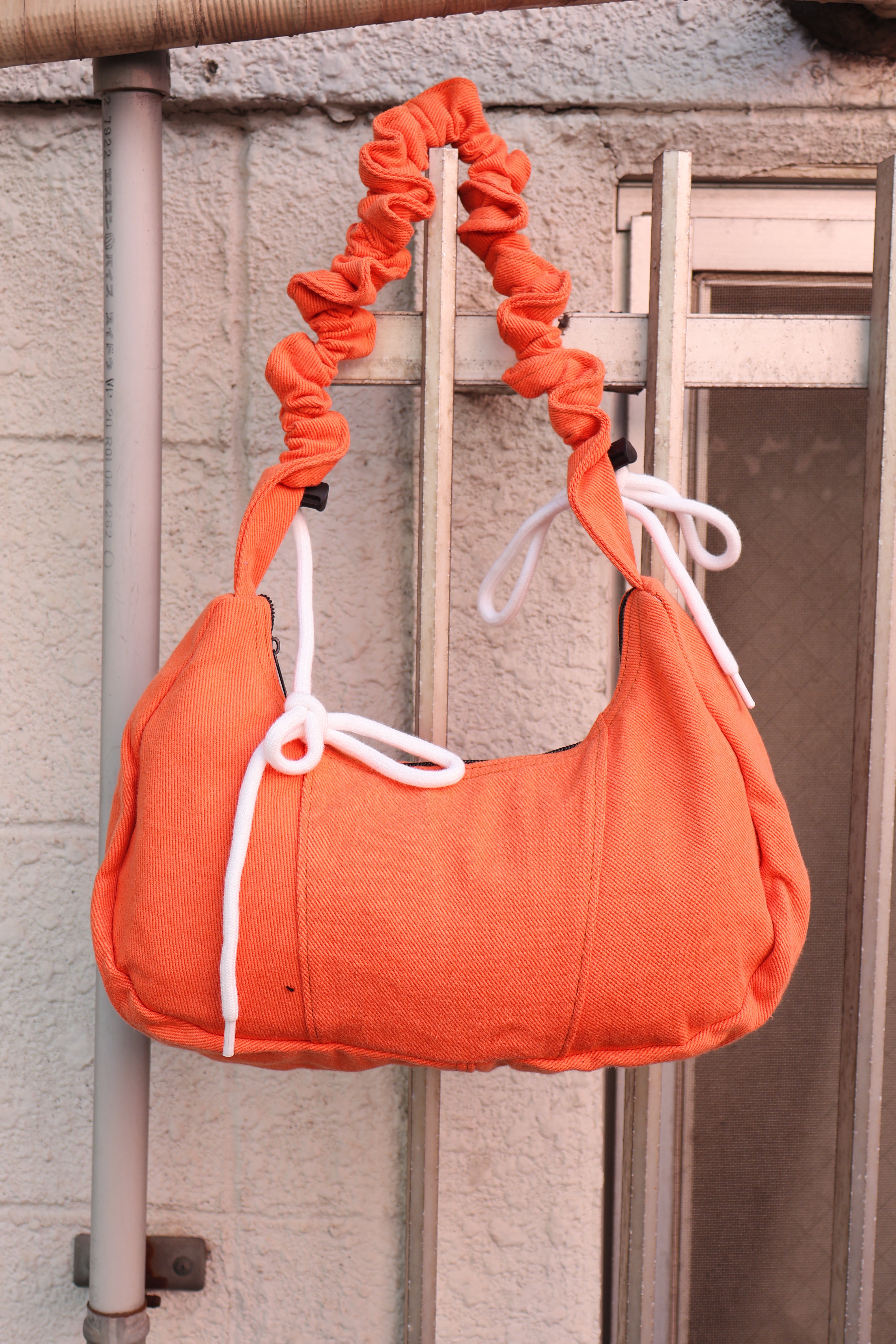 Ad Shoulder Bag 