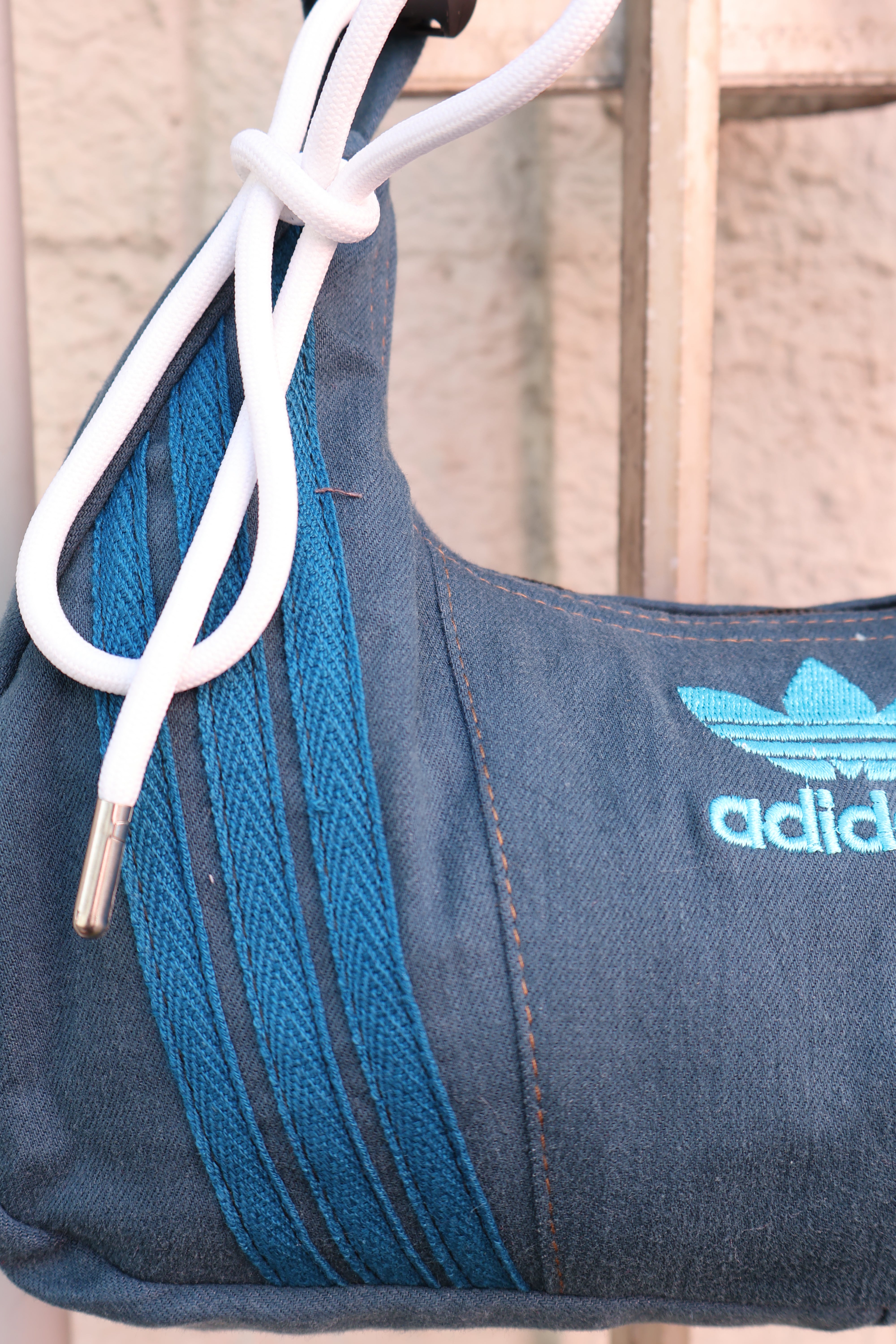 Ad Shoulder Bag 
