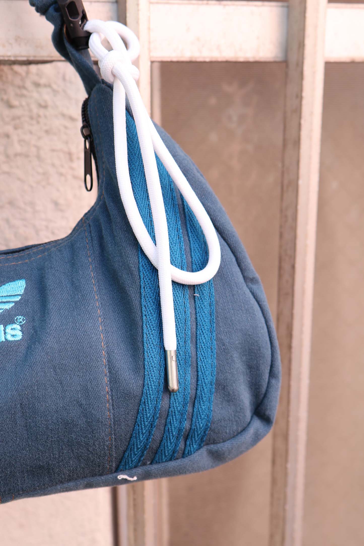 Ad Shoulder Bag 