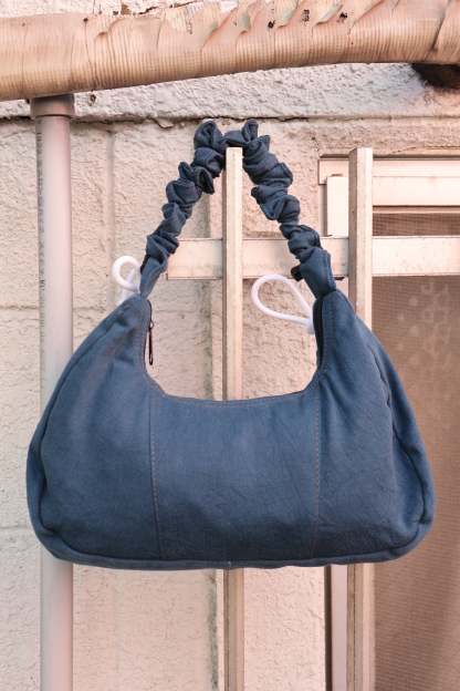Ad Shoulder Bag 