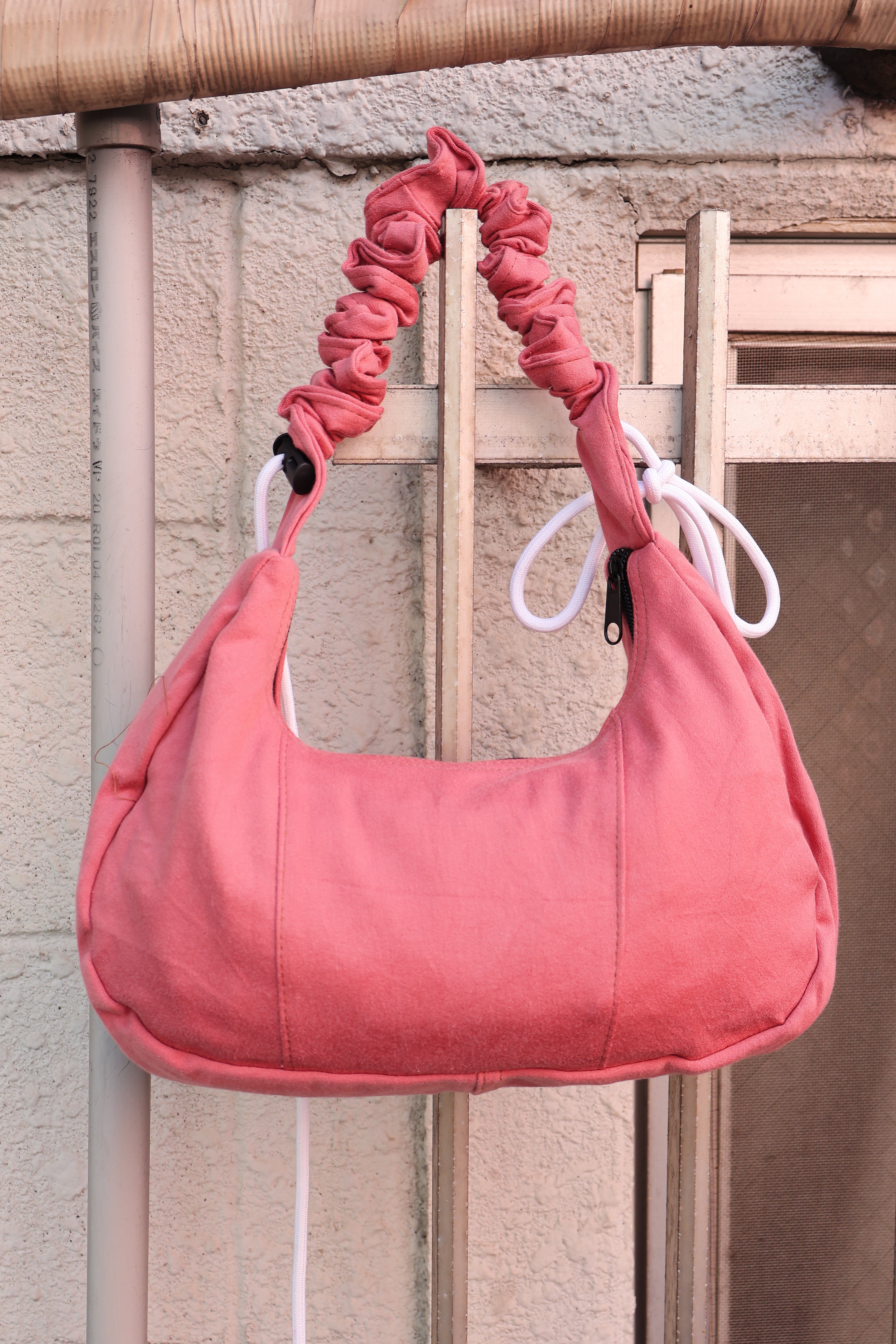 Ad Shoulder Bag 