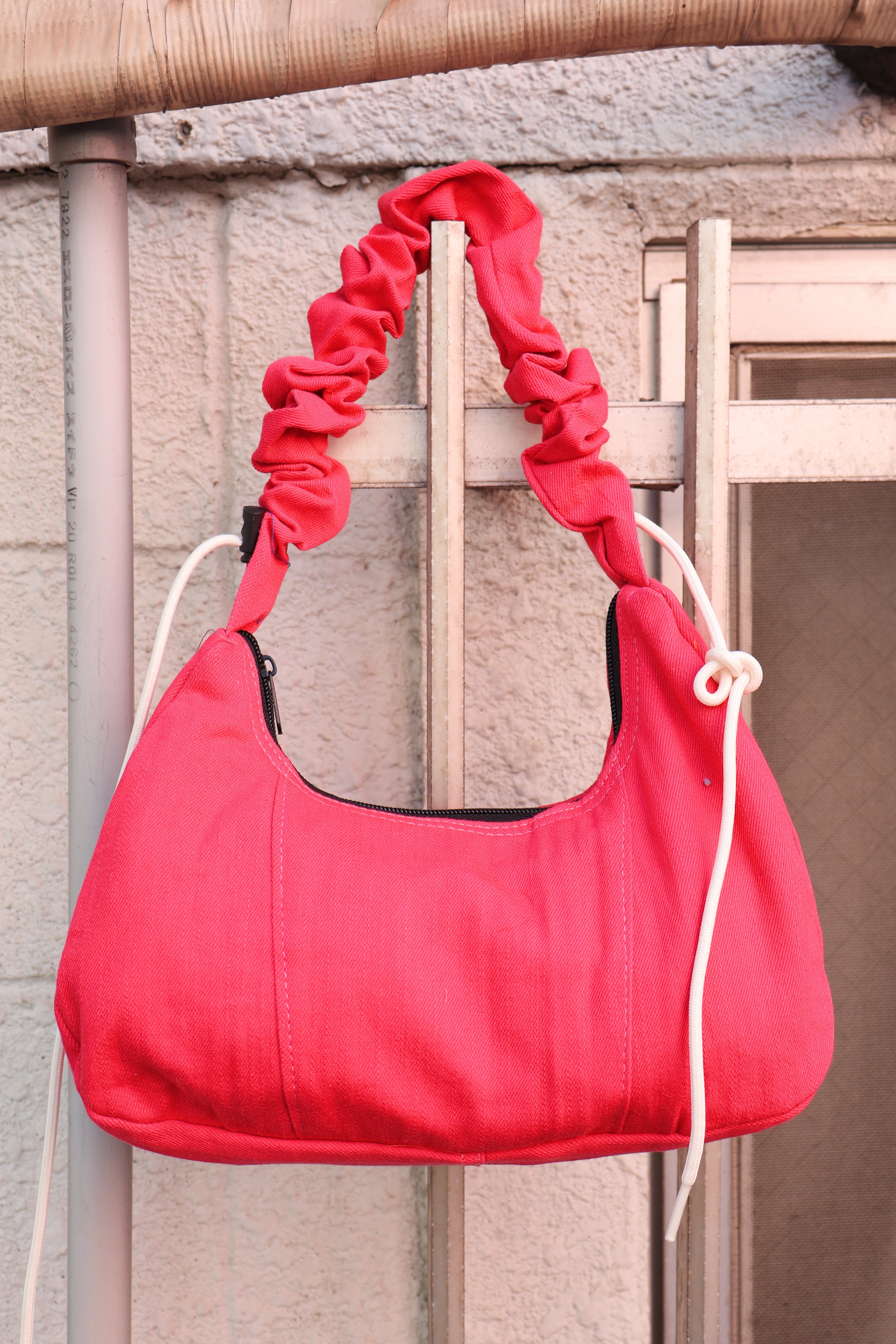 Ad Shoulder Bag 