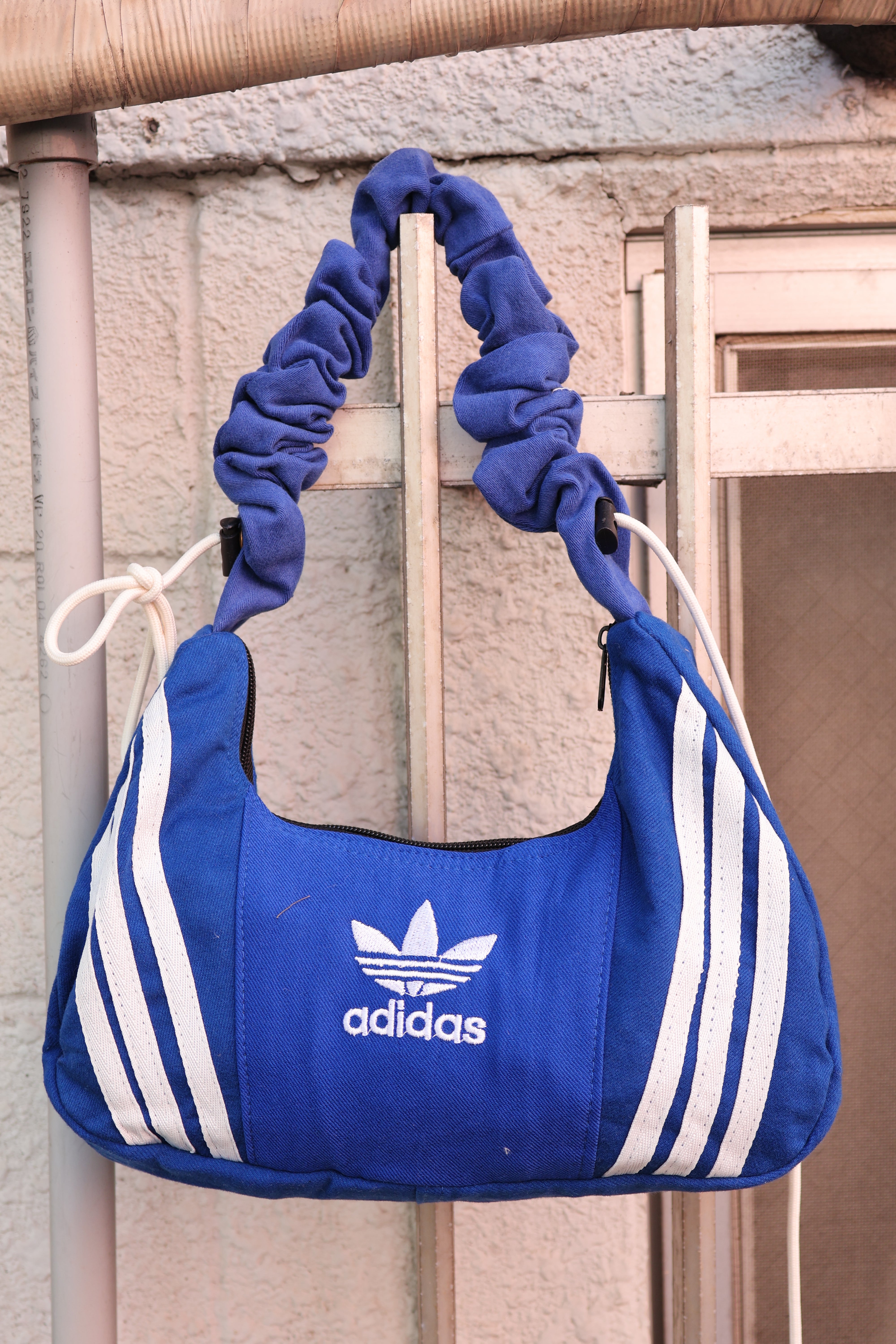 Ad Shoulder Bag 