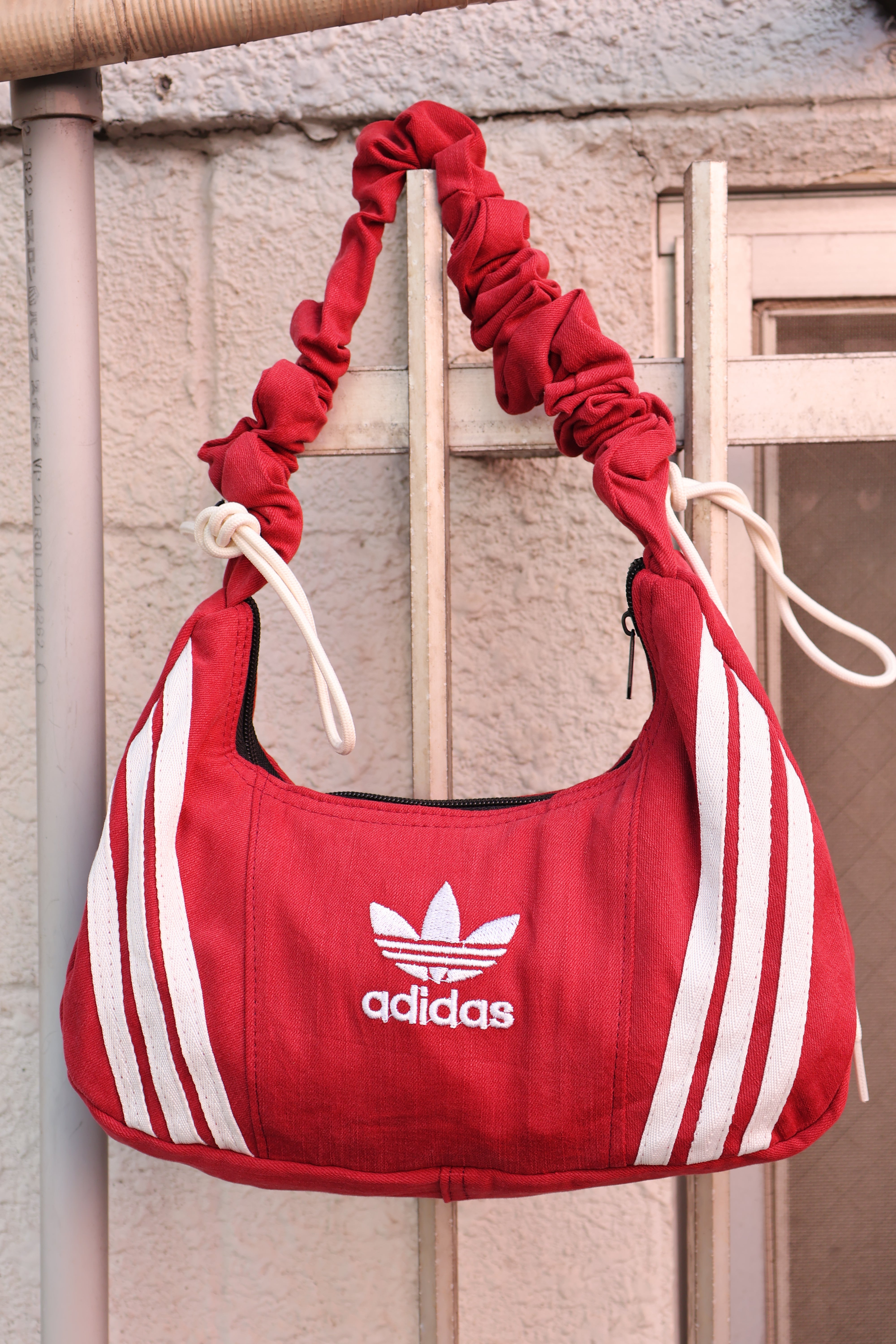 Ad Shoulder Bag 