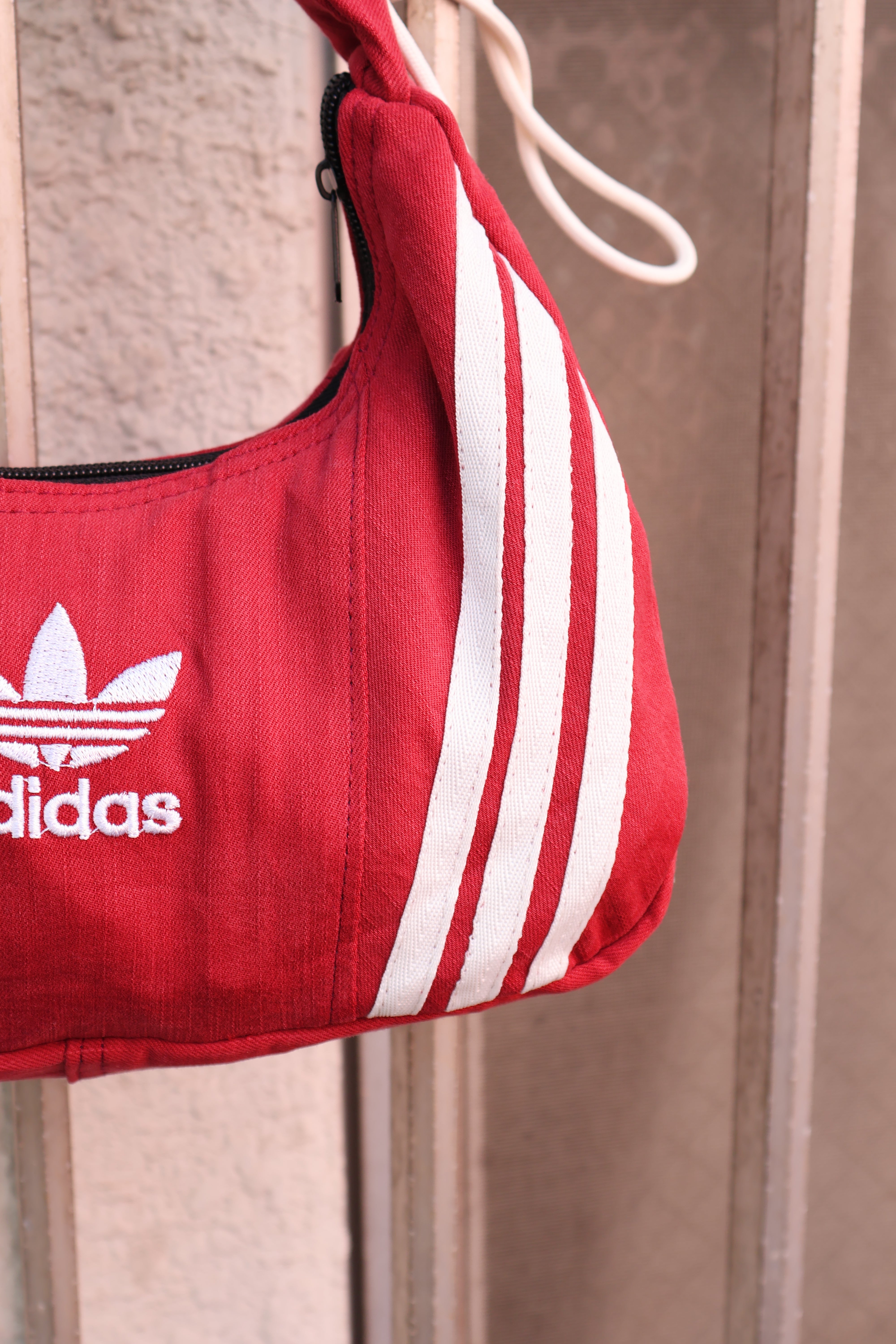 Ad Shoulder Bag 