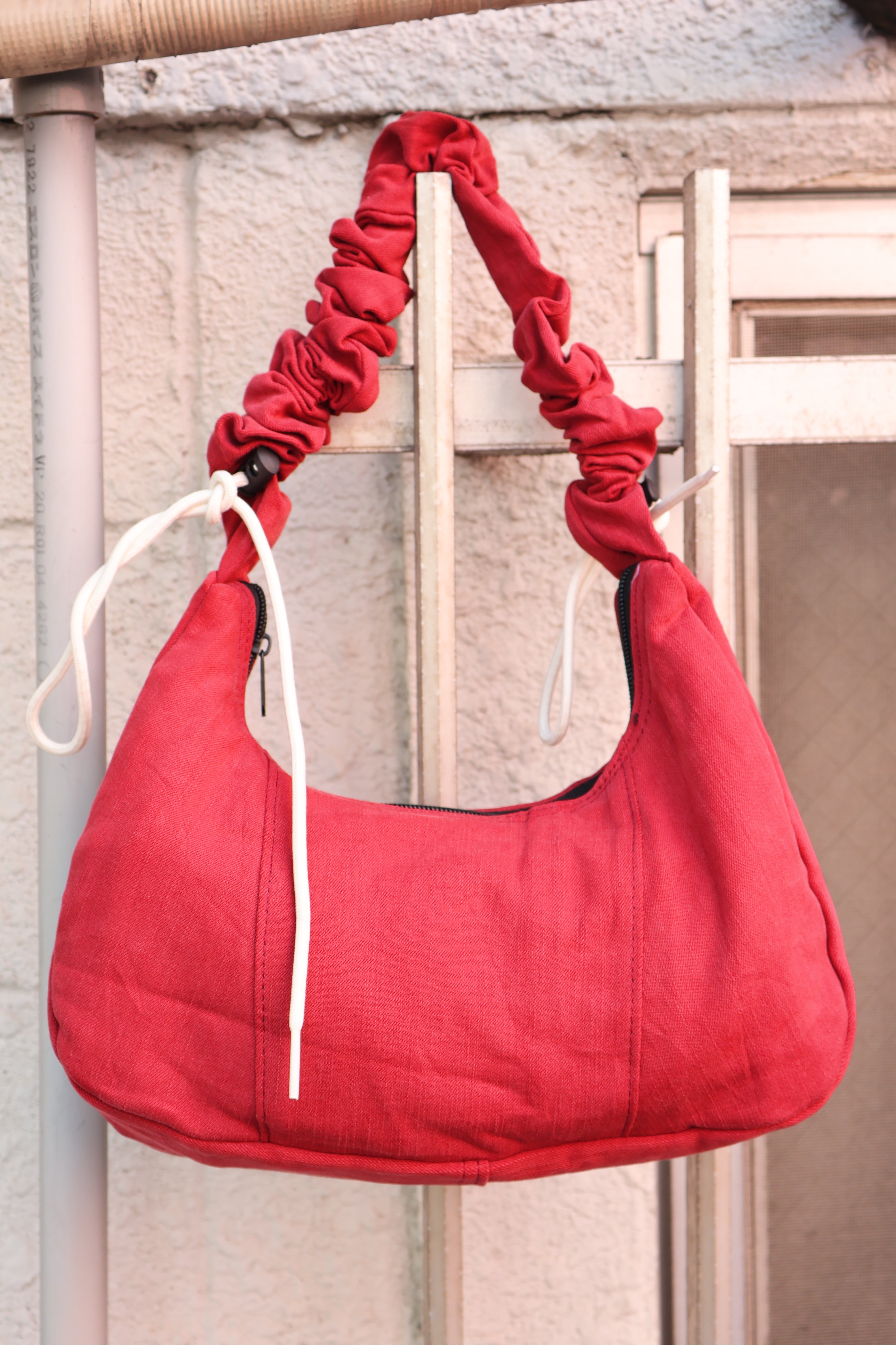 Ad Shoulder Bag 