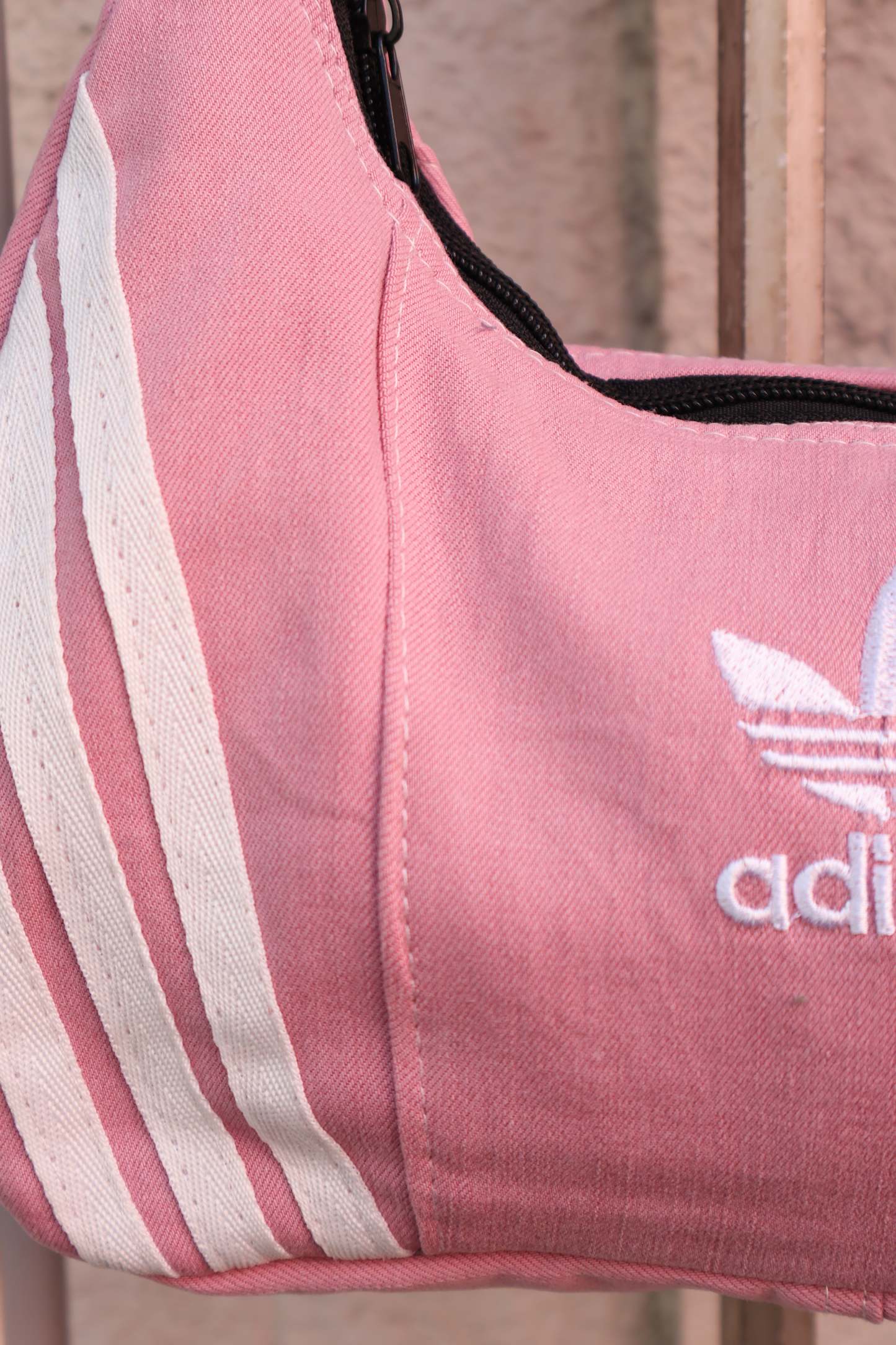 Ad Shoulder Bag 