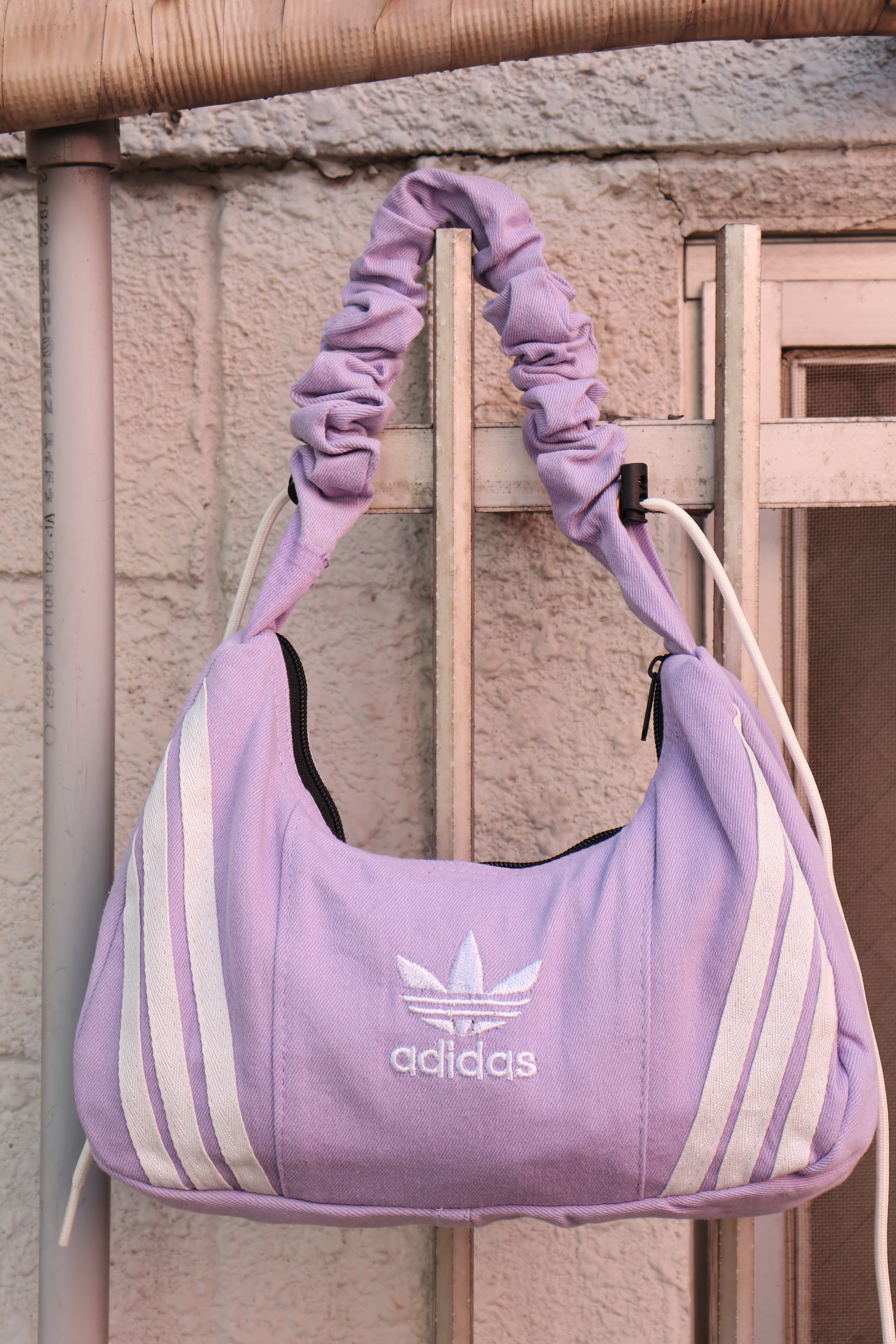 Ad Shoulder Bag 