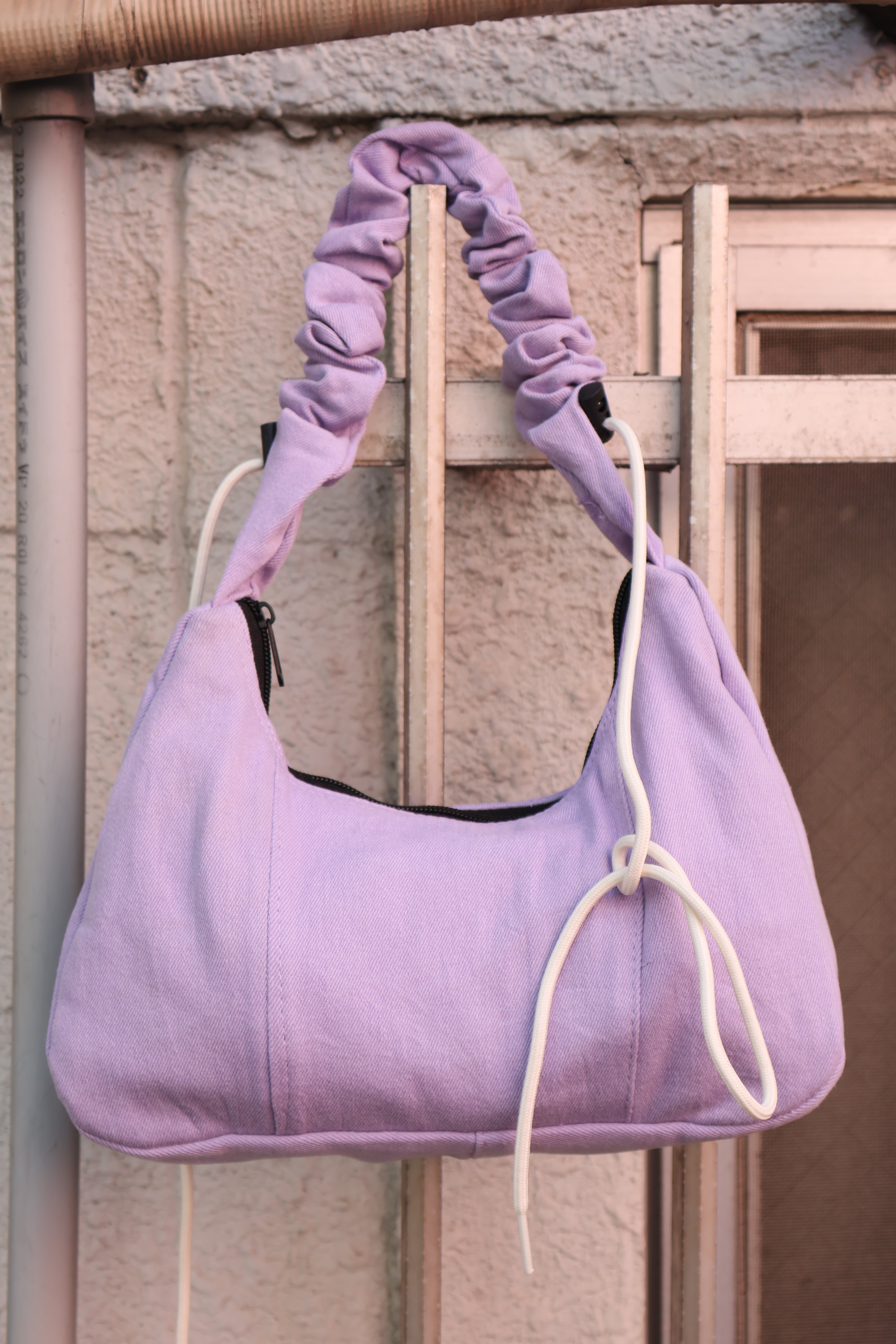 Ad Shoulder Bag 