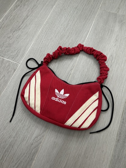 A的Shoulder Bag