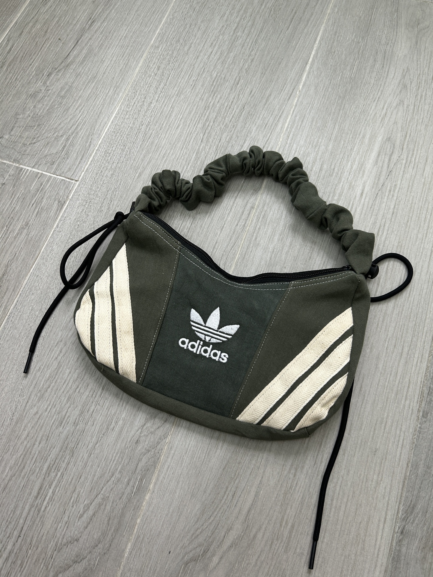 A的Shoulder Bag