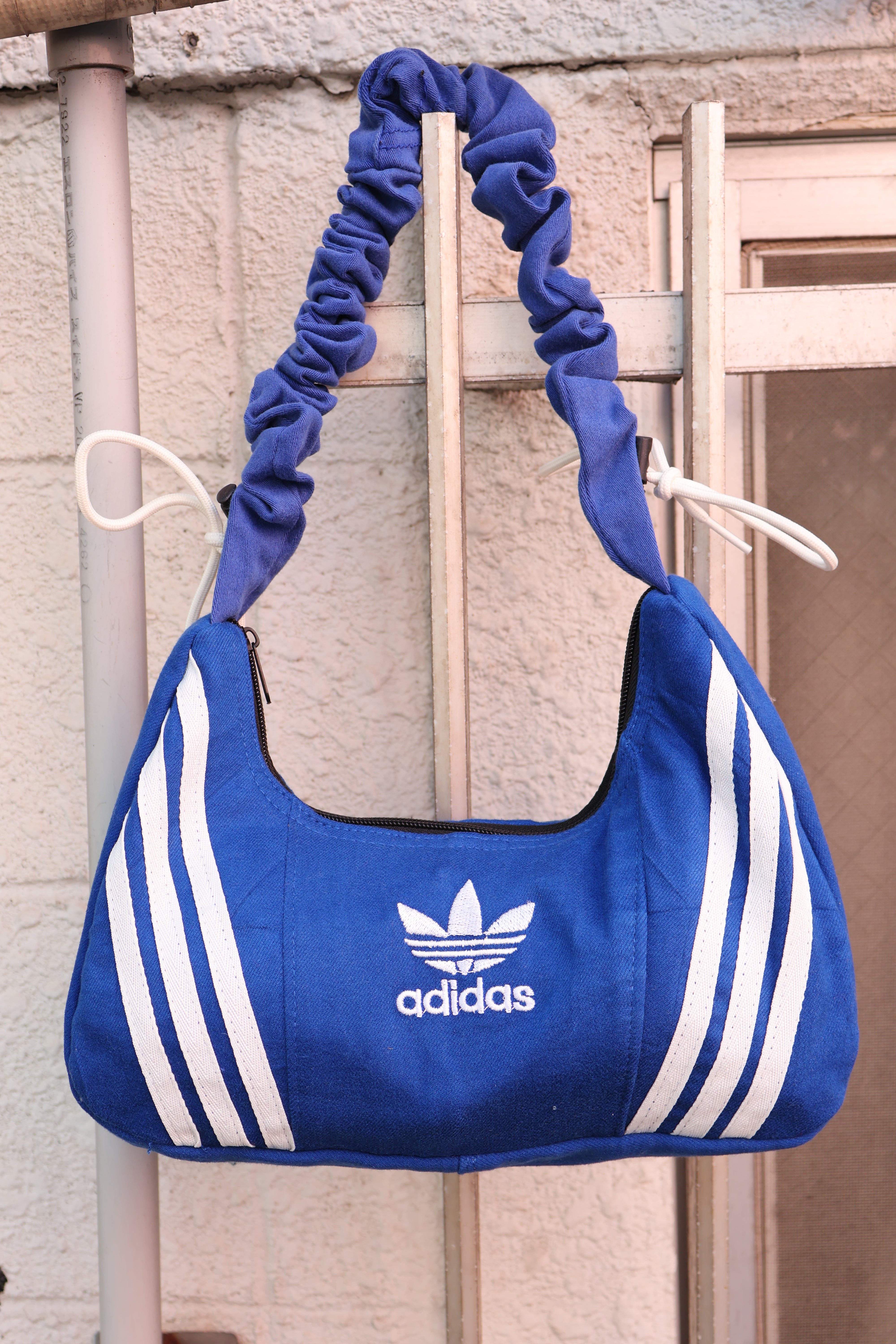 Ad Shoulder Bag 
