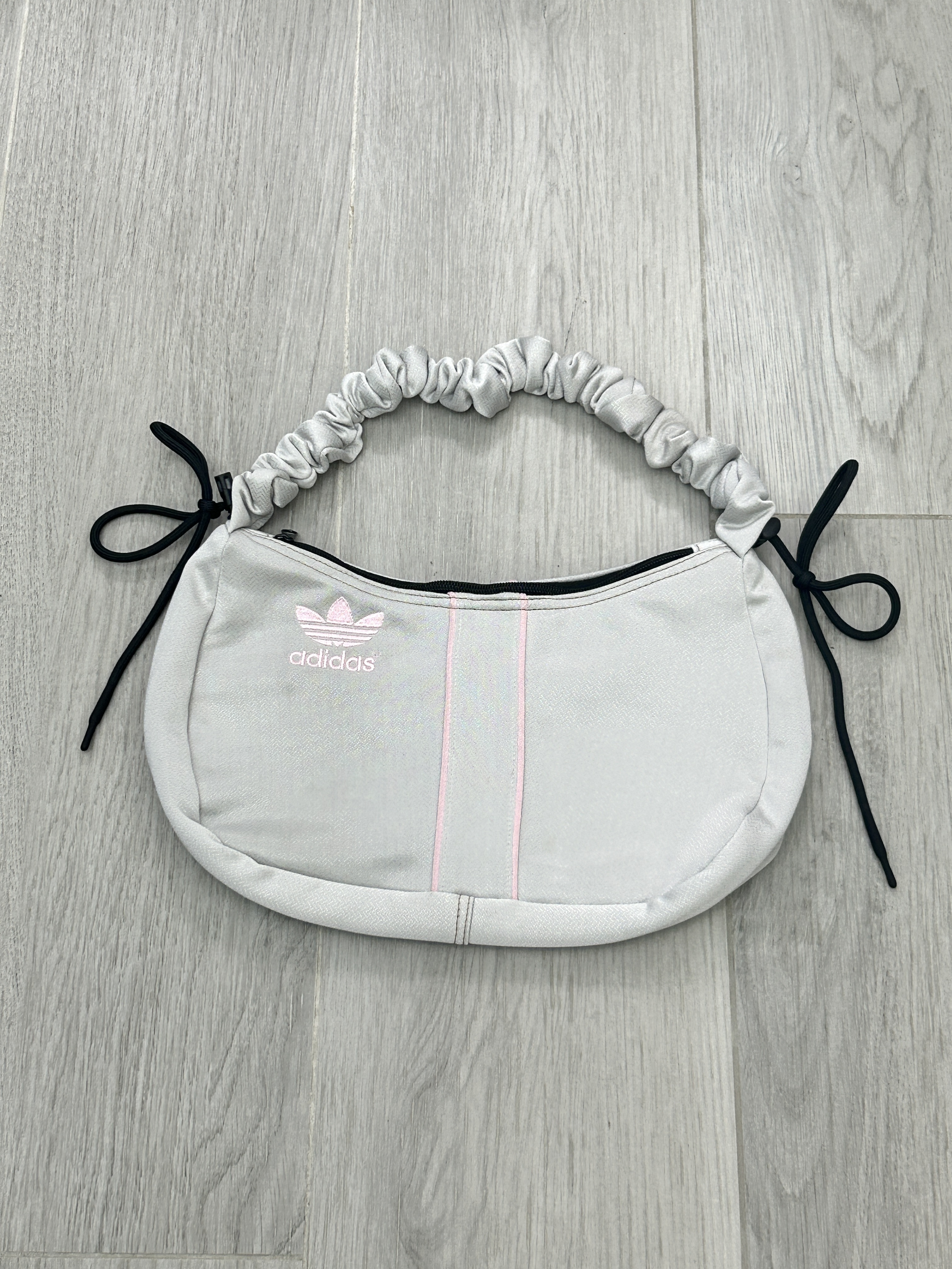Ad Shoulder Bag