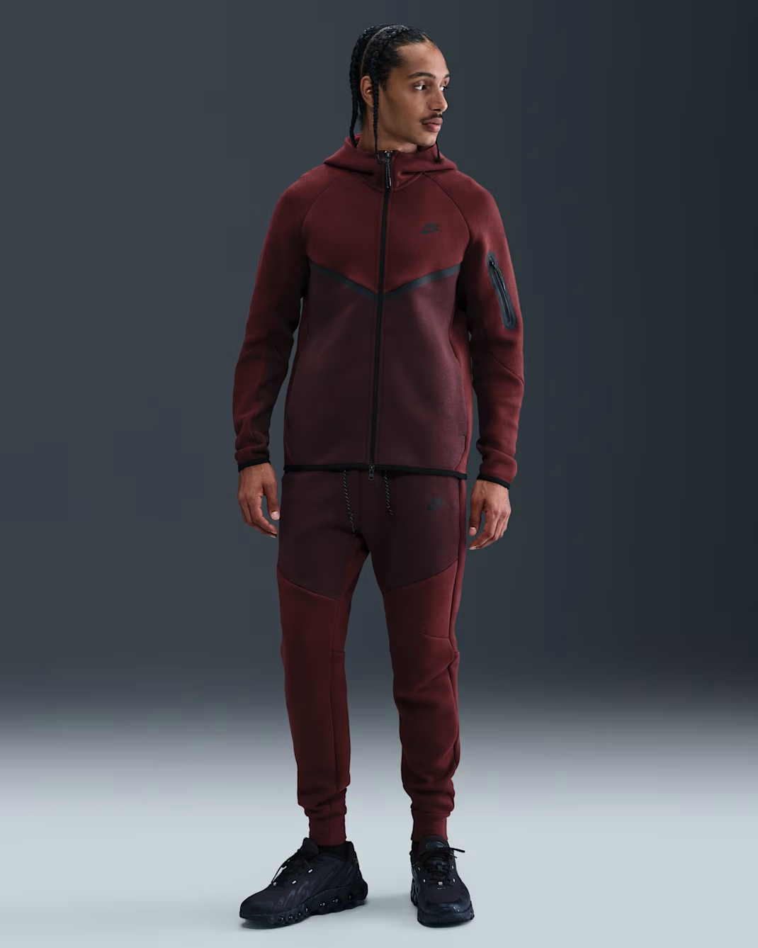 Nike Tech