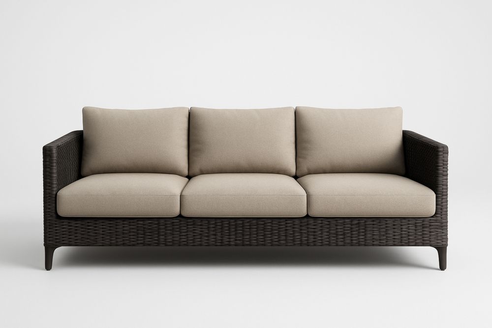 Hármas fonott kanapé világosbarna párnákkal-Nidbella