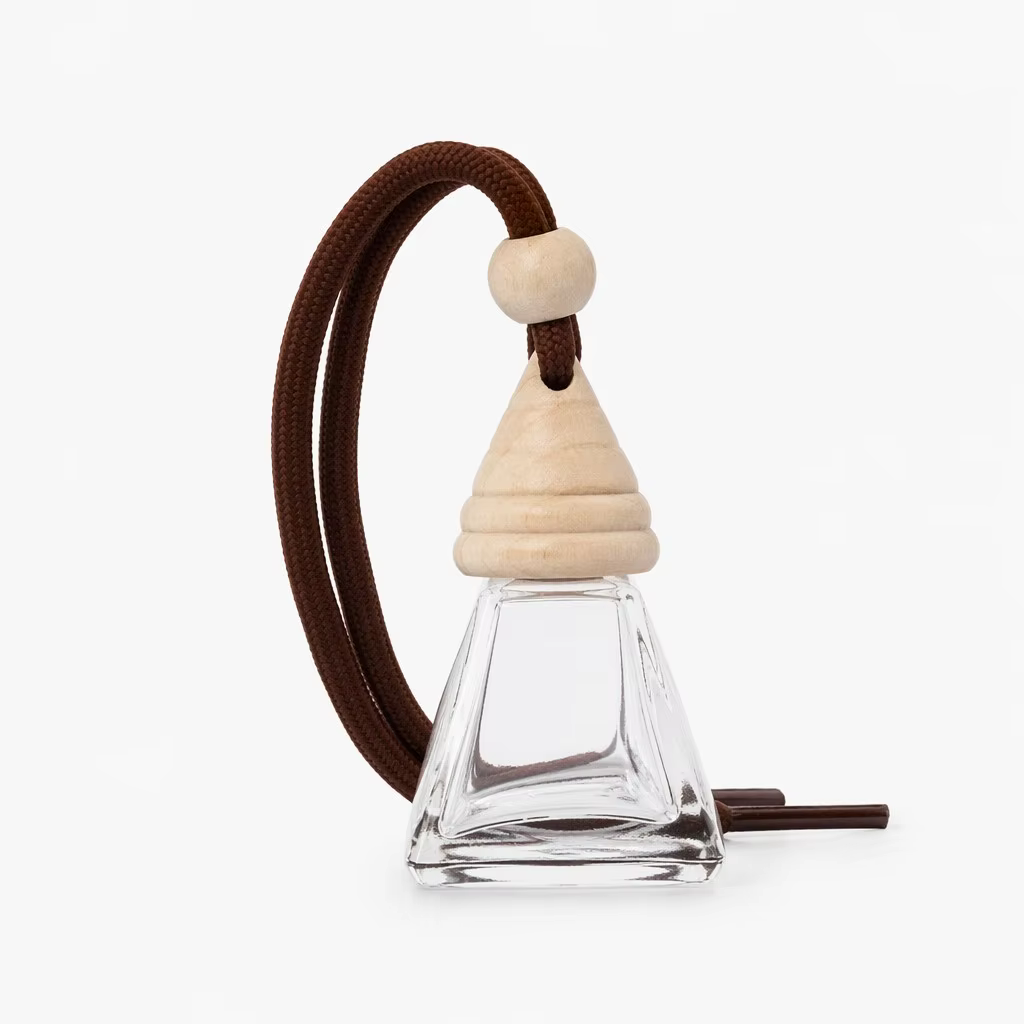 [Wholesale] Premium Car Aromatherapy Bottles - Triangular Wood Cap & Hanging Rope (MOQ 50 Units)
