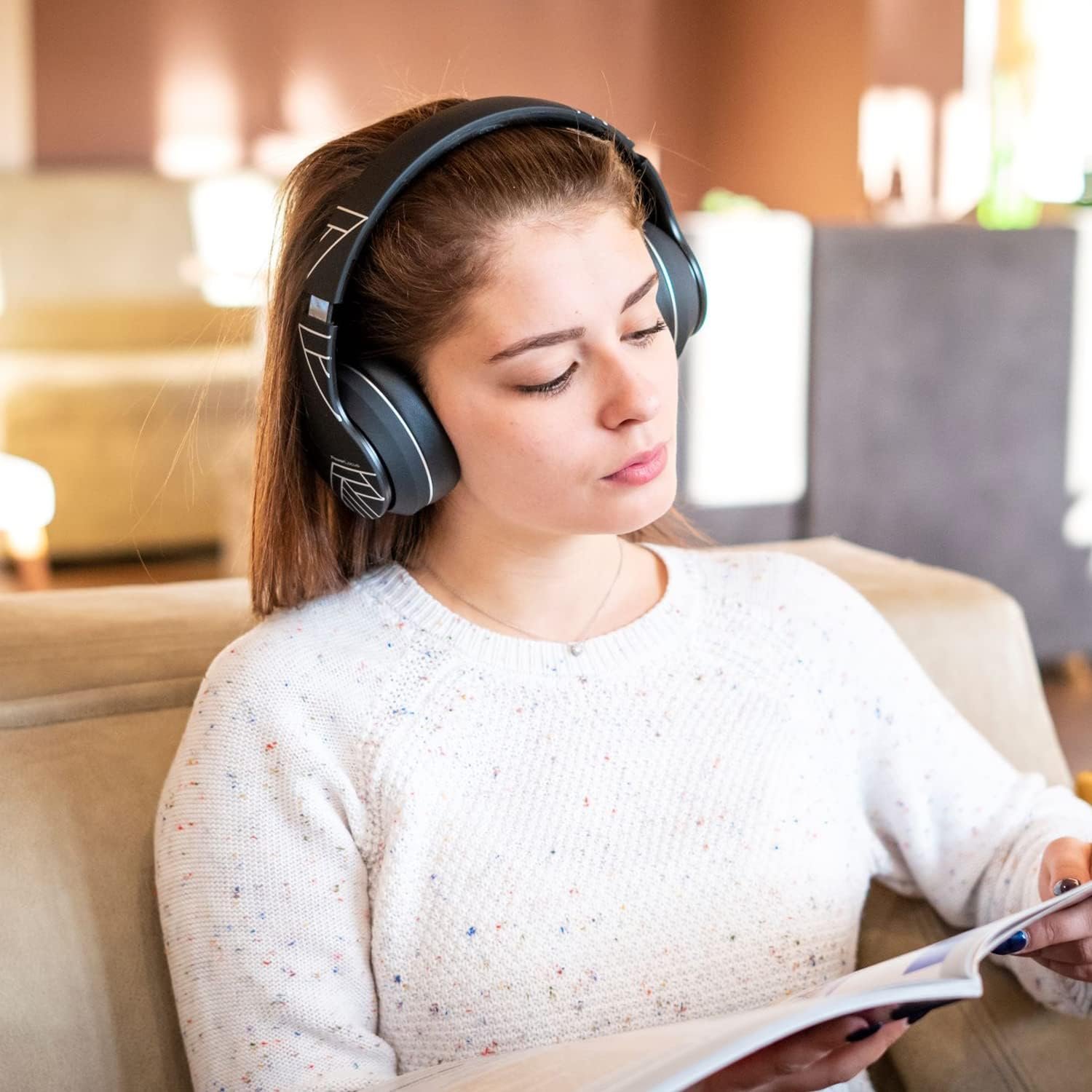 Foldable Wireless Bluetooth Over-Ear Headphones