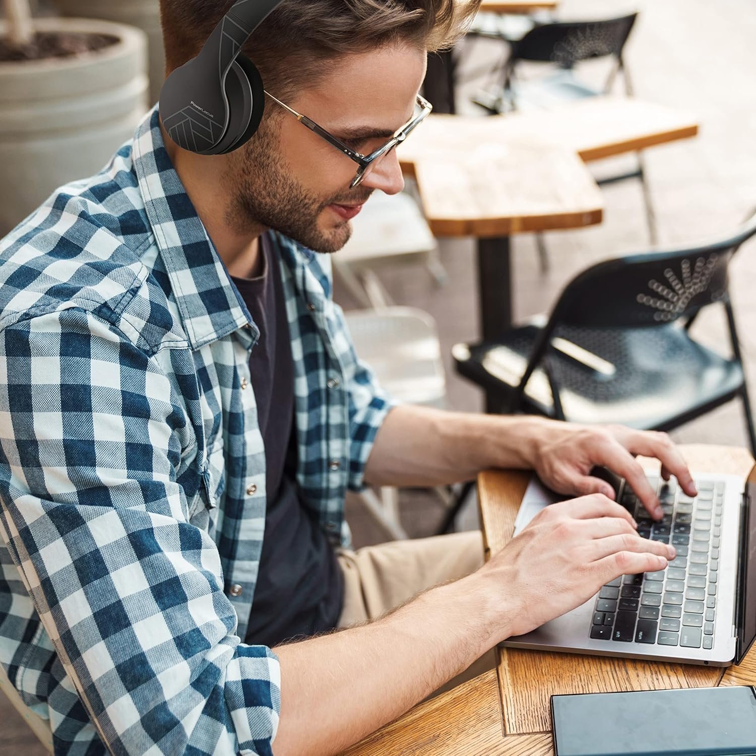 Foldable Wireless Bluetooth Over-Ear Headphones